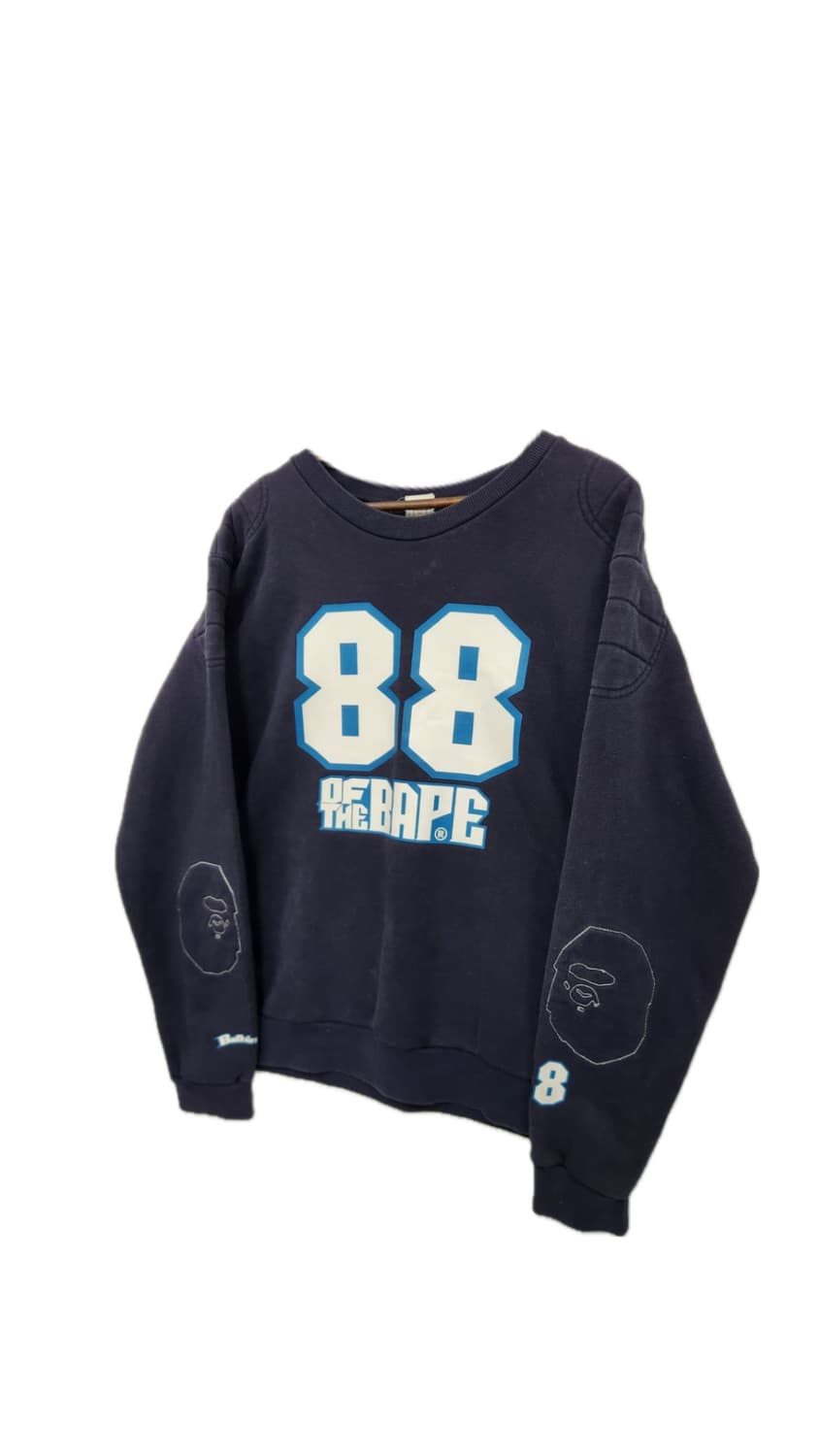 베이프 맨투맨 상품이미지1