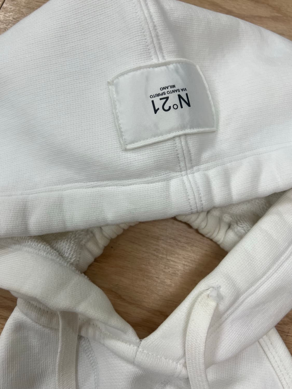 no21 홀터넥 후드티 상품이미지3