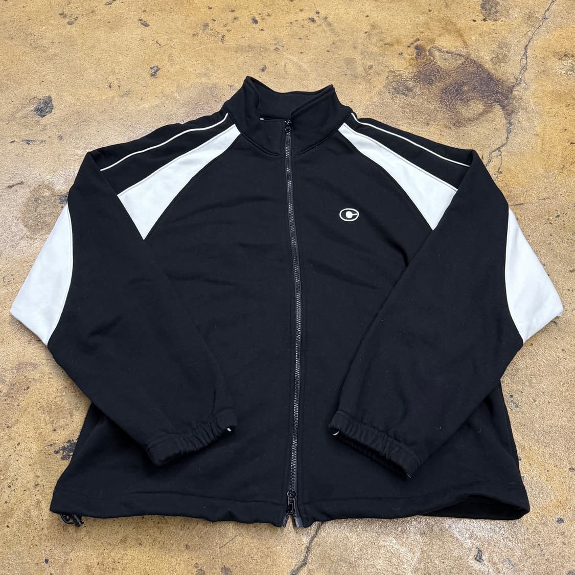 [정품/L] 코드그라피 C로고 배색 테크 트레이닝집업 b18 상품이미지2