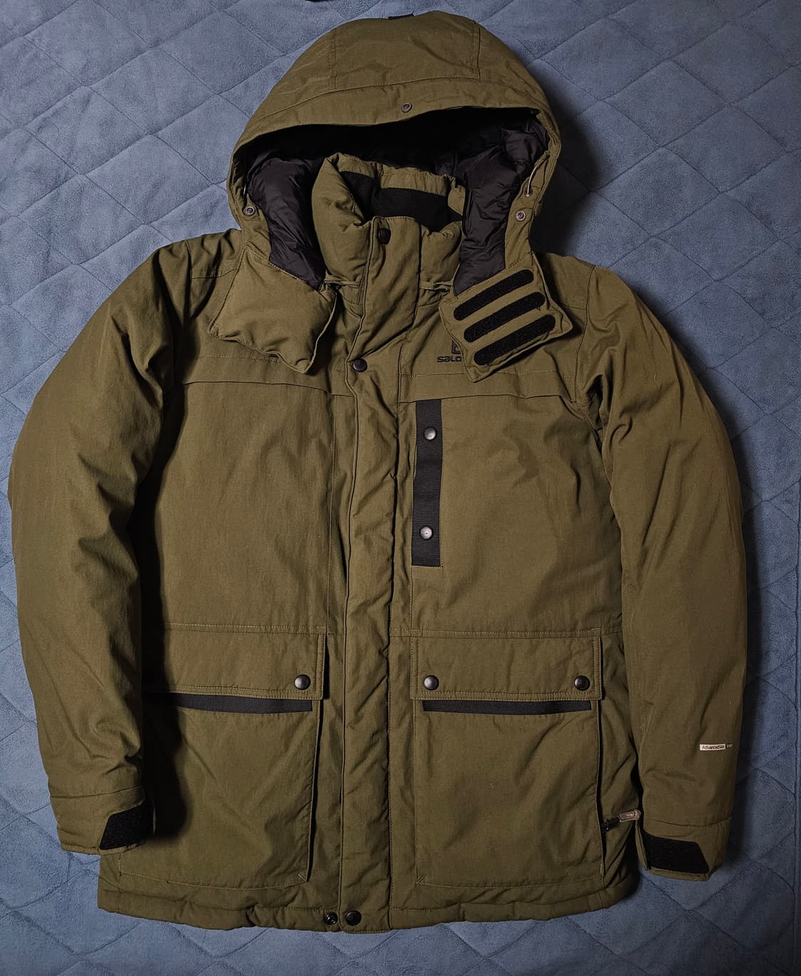 살로몬 덕다운 패딩 상품이미지1