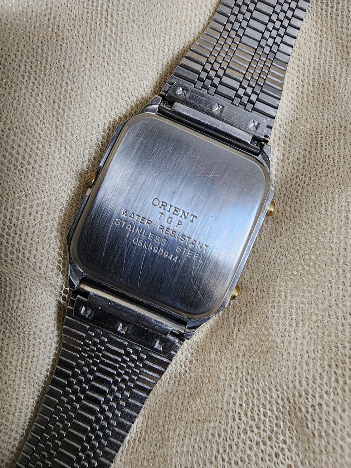 빈티지 오리엔트 아나디지 쿼츠 시계 상품이미지4