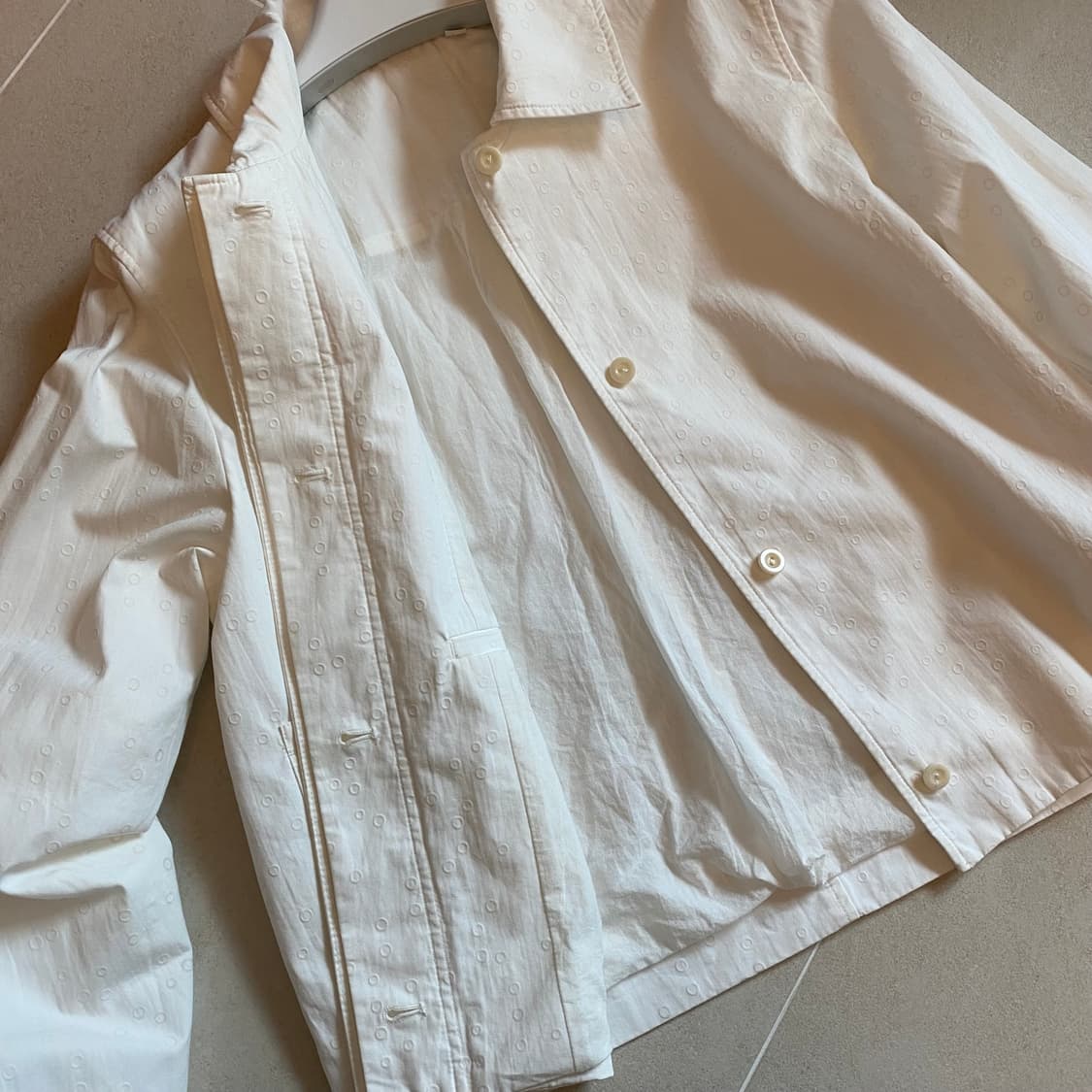 COS 코스 화이트 크롭 자켓 55사이즈 상품이미지3