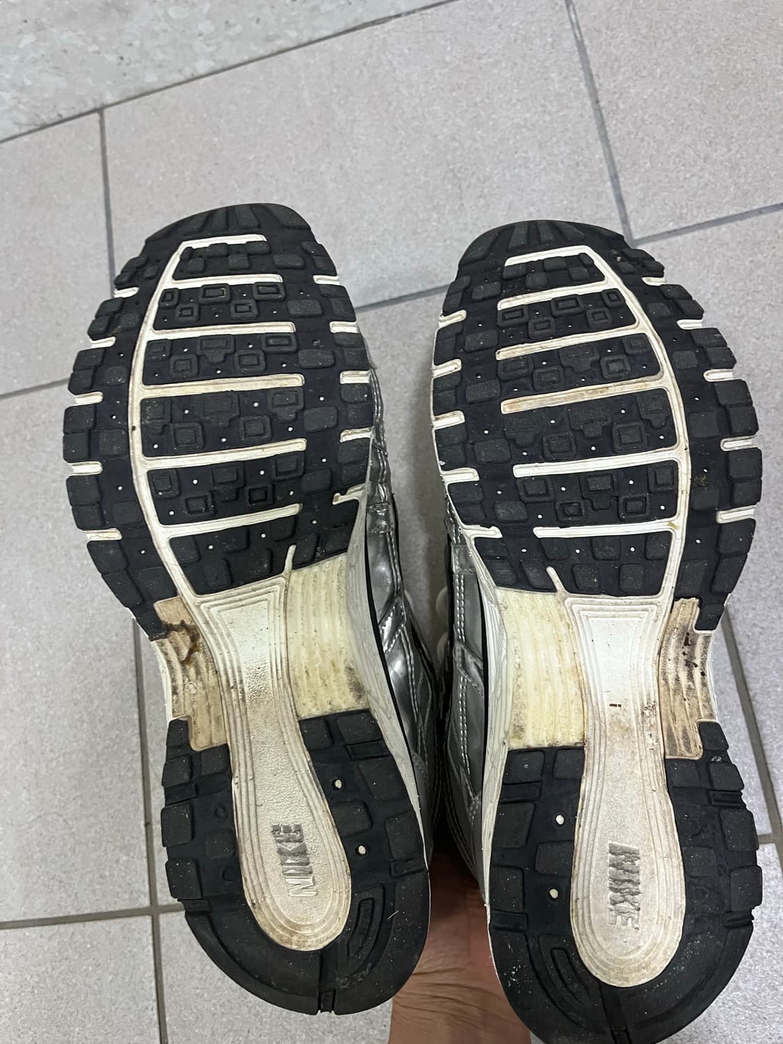 [260] 나이키 P6000 메탈릭 실버 풀박스 상품이미지8