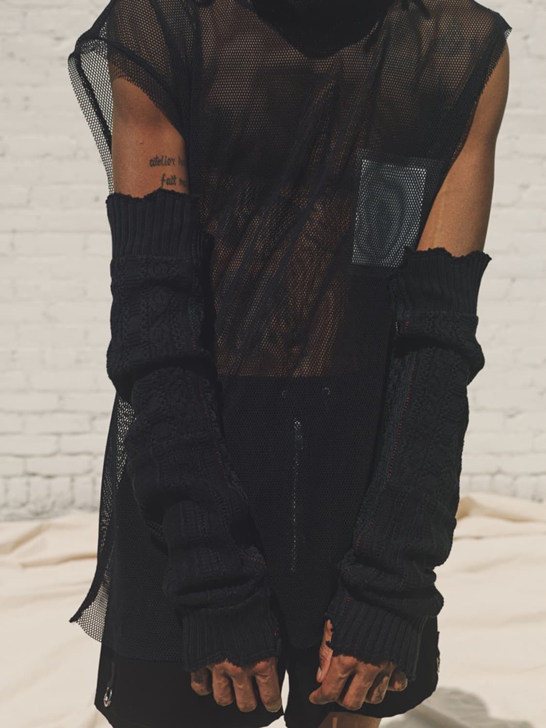 타카히로 미야시타 더 솔로이스트 암 워머 상품이미지6