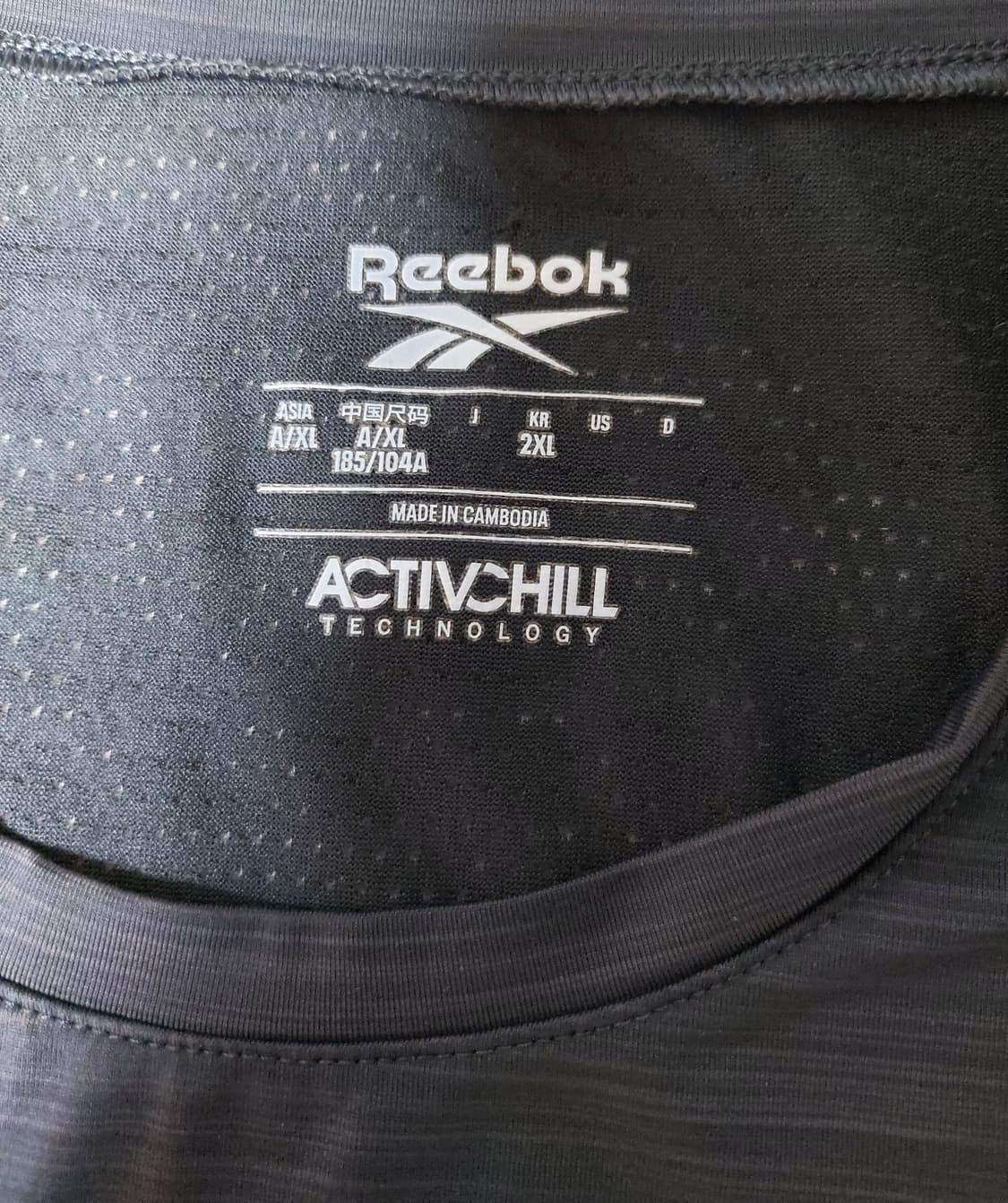 리복 ACTIVCHILL 반팔 티셔츠(XL)

 상품이미지4