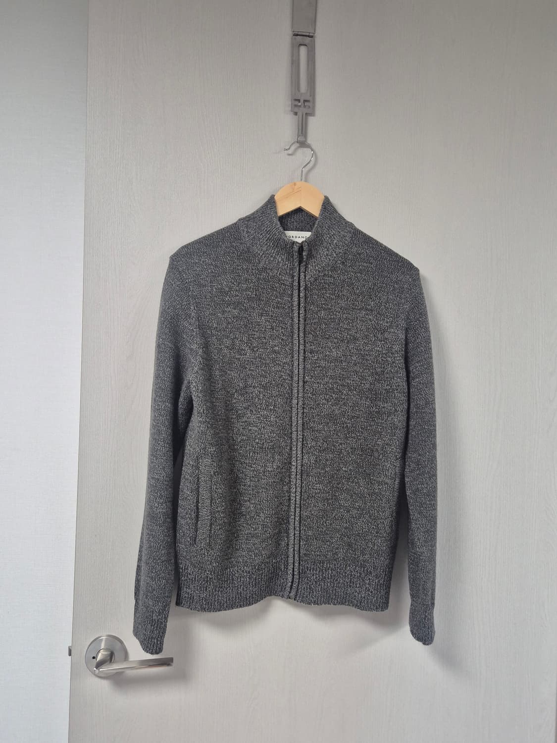 지오다노 니트 집업 95 (남녀공용) 상품이미지2