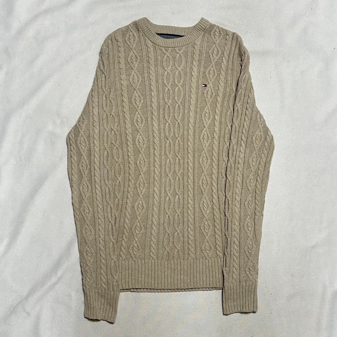 L 타미힐피거 케이블 라운드넥 니트 상품이미지2