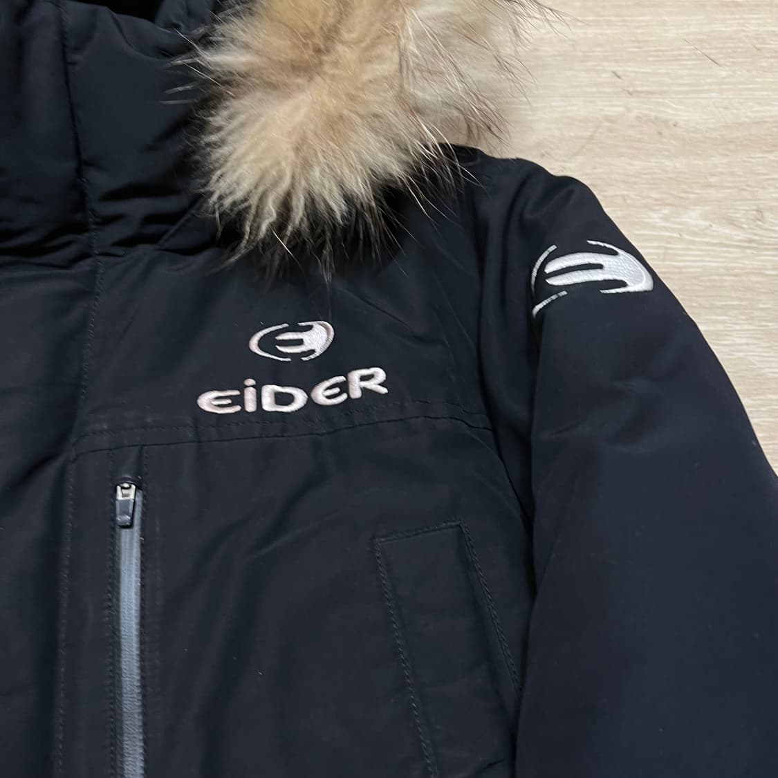 아이더 옴니히트 덕다운 퍼후드 카라스 패딩 점퍼 [블랙] L/100 상품이미지4