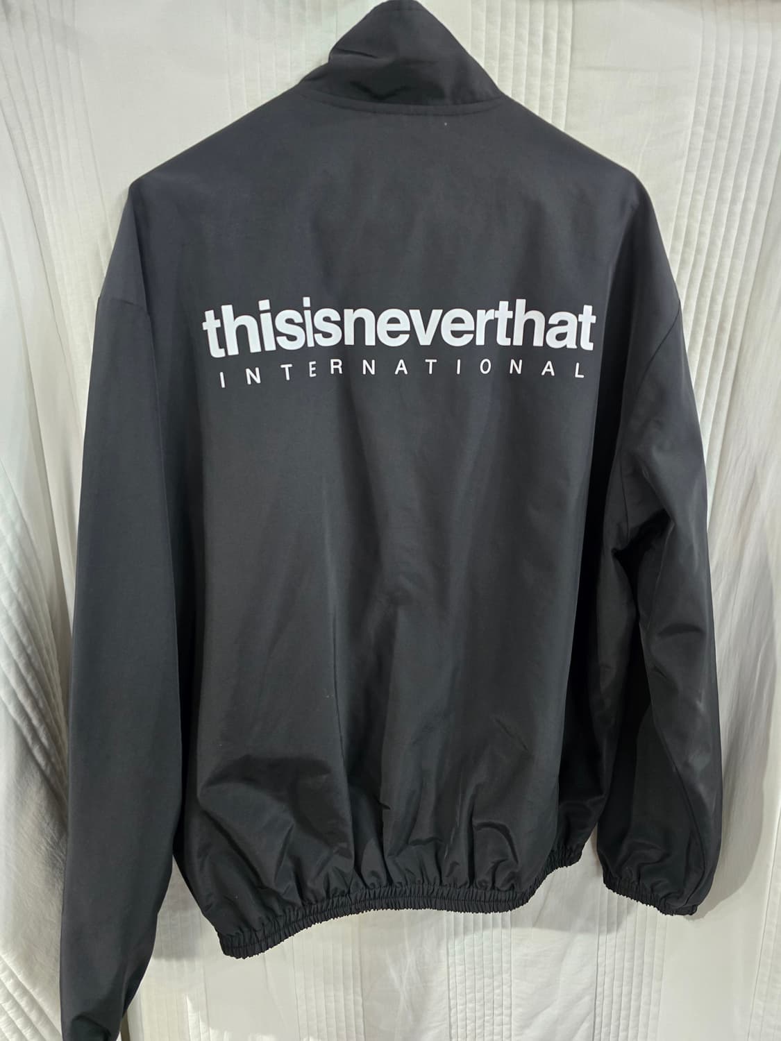 디스이스네버텟 자켓 상품이미지2