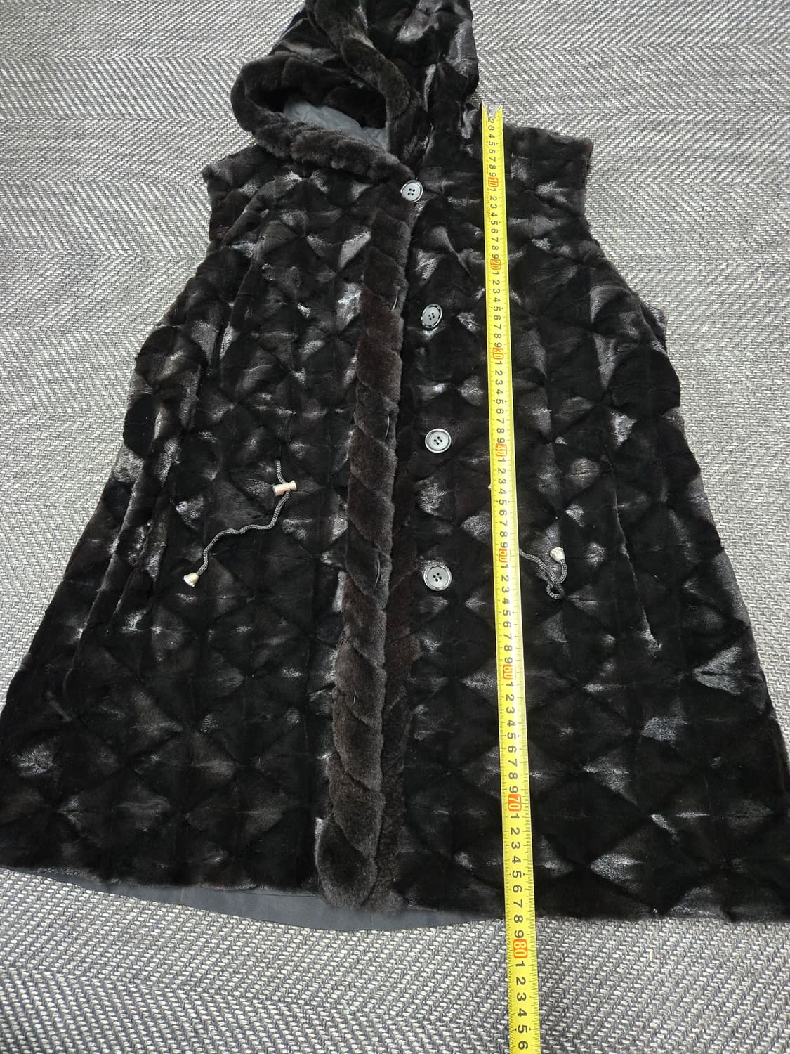 루치아노 오네스티 밍크 양면 깎은다이아몬드 패턴 후드밍크베스트 밍크롱조끼 상품이미지9