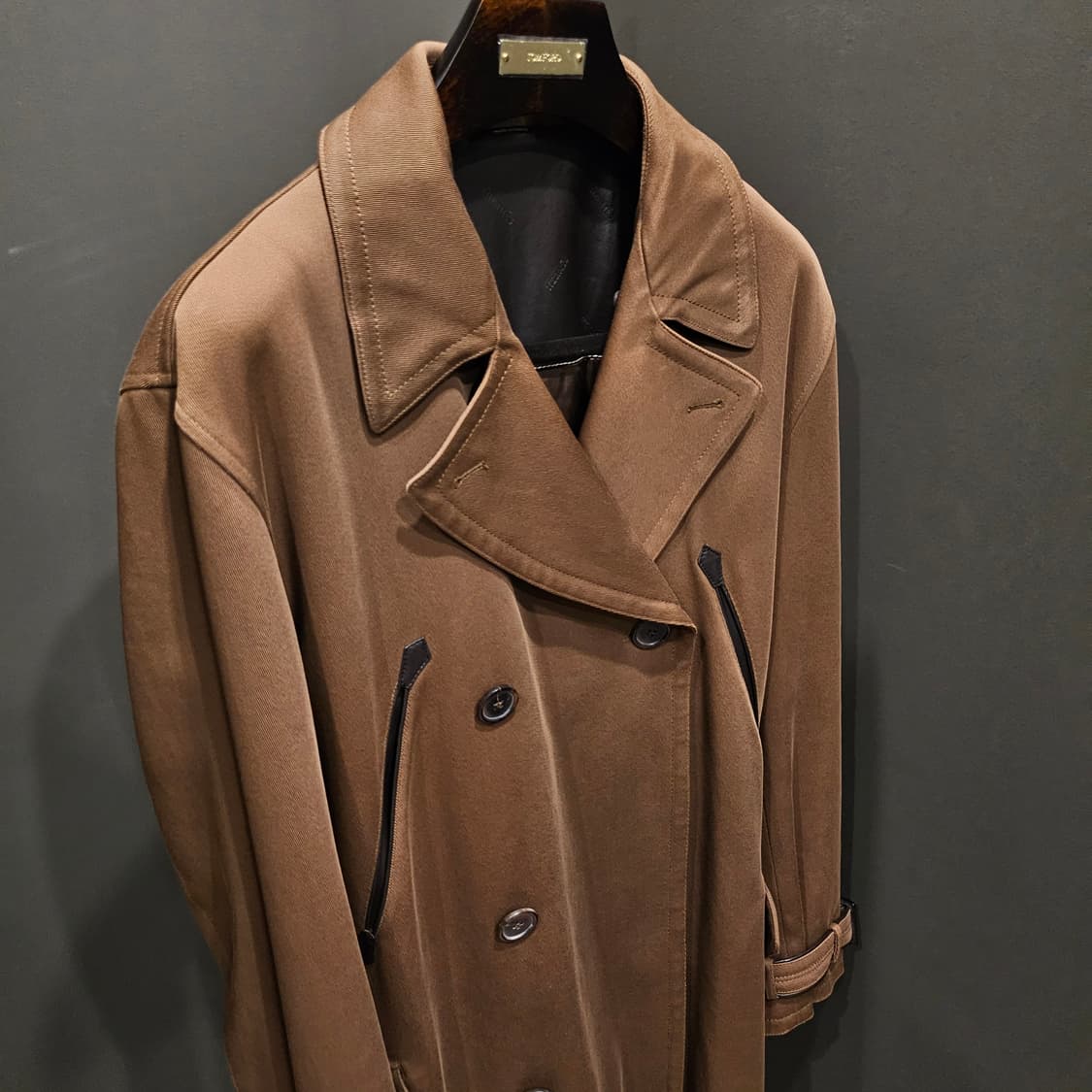 에르메스 시어링(탈착) 카라 램스킨 벨티드 코트 상품이미지7