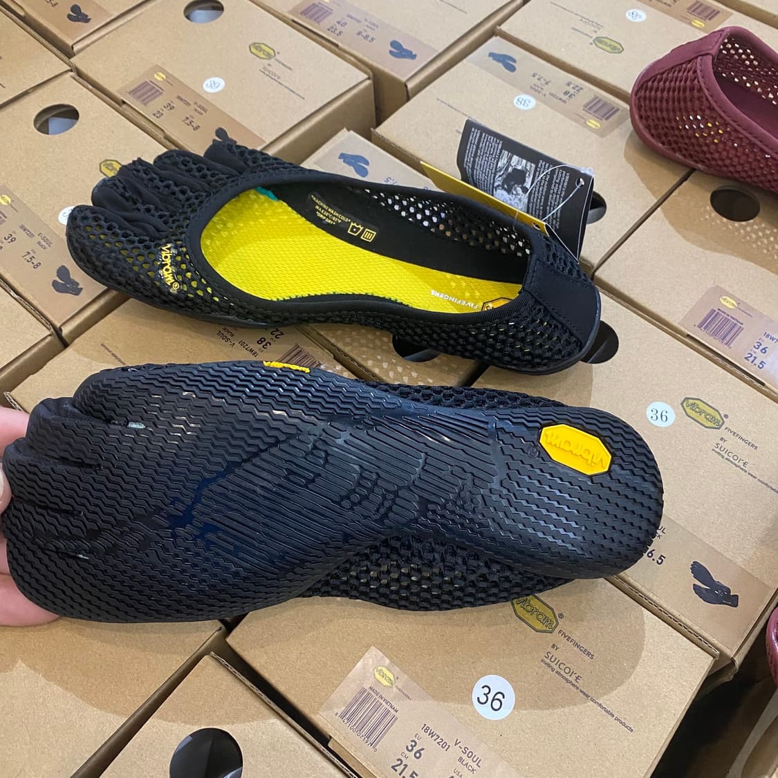 Vibram 250 블랙 상품이미지2