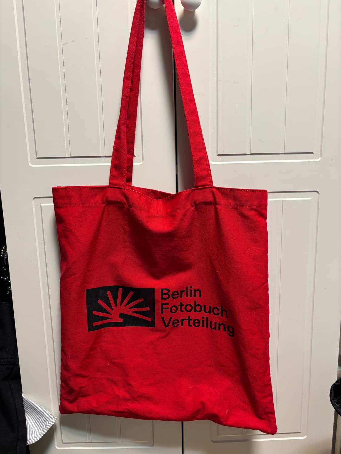 베를린포토북디스트러뷰션 레드 에코백 상품이미지1