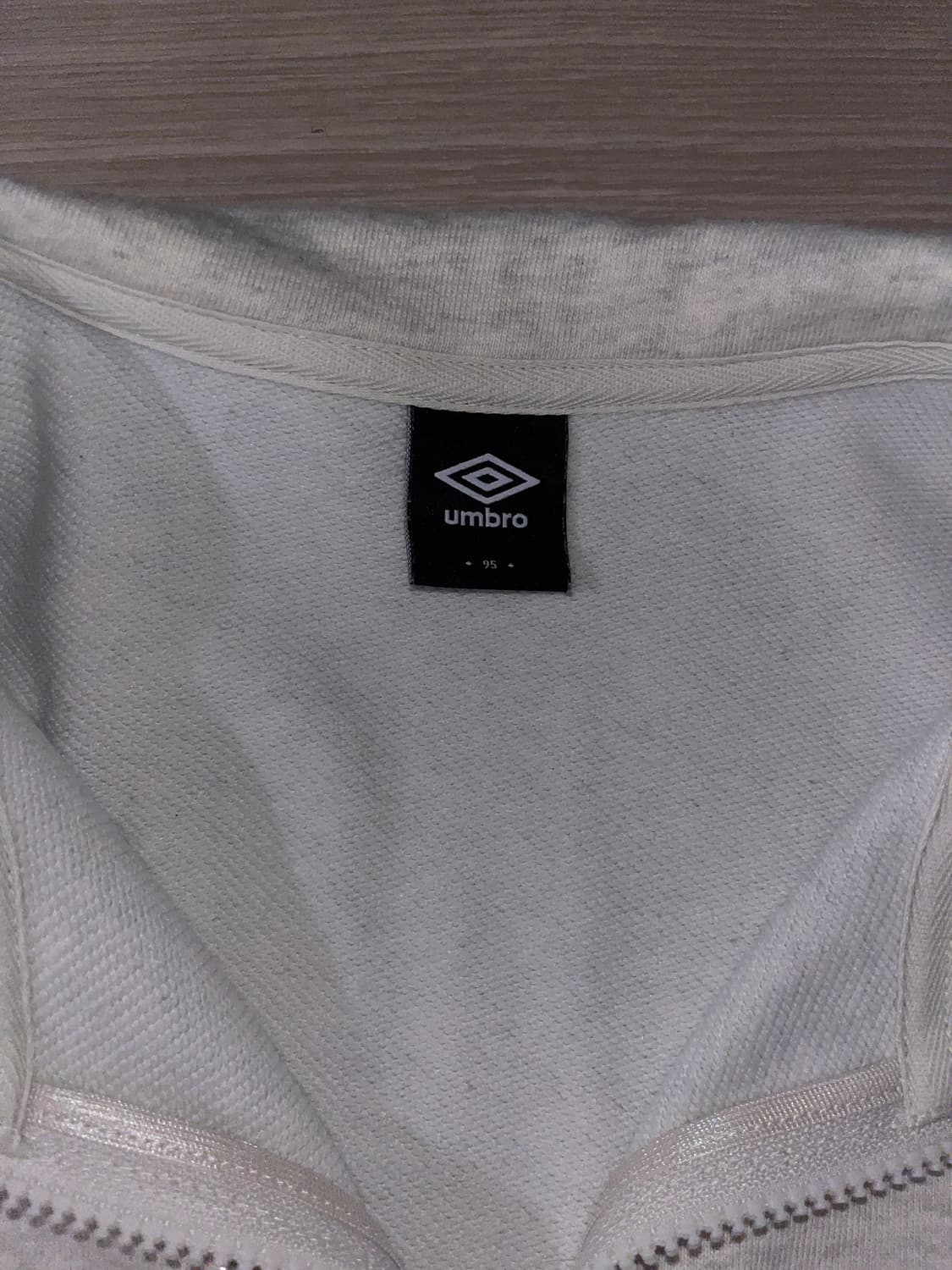 엄브로 져지 화이트 상품이미지4