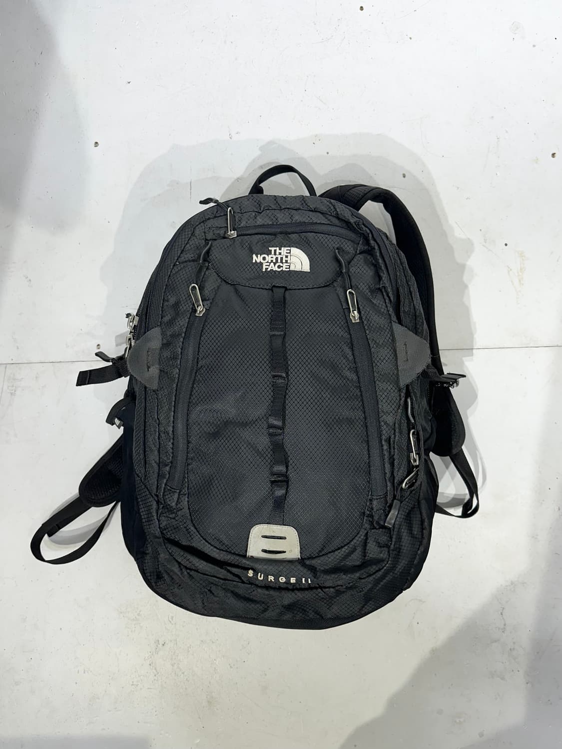노스페이스 블랙 단종 모델 써지2 백팩 고프코어 가방  상품이미지4