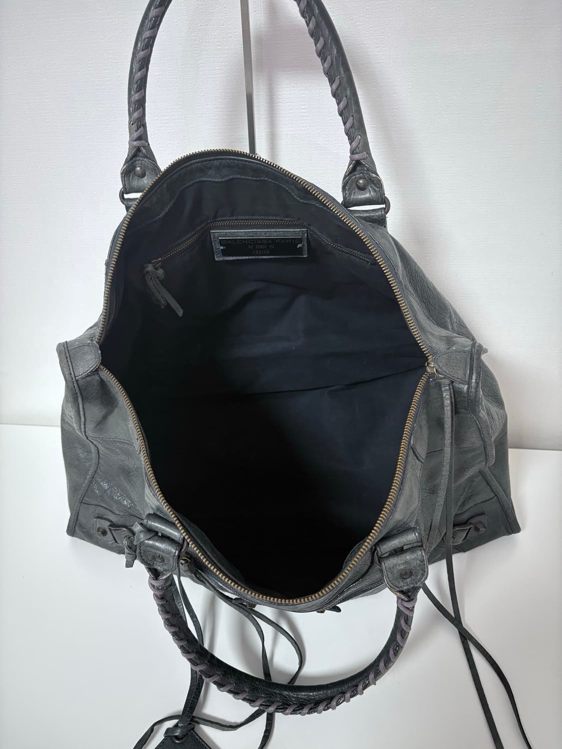 발렌시아가 워크 모터백 그레이 상품이미지8