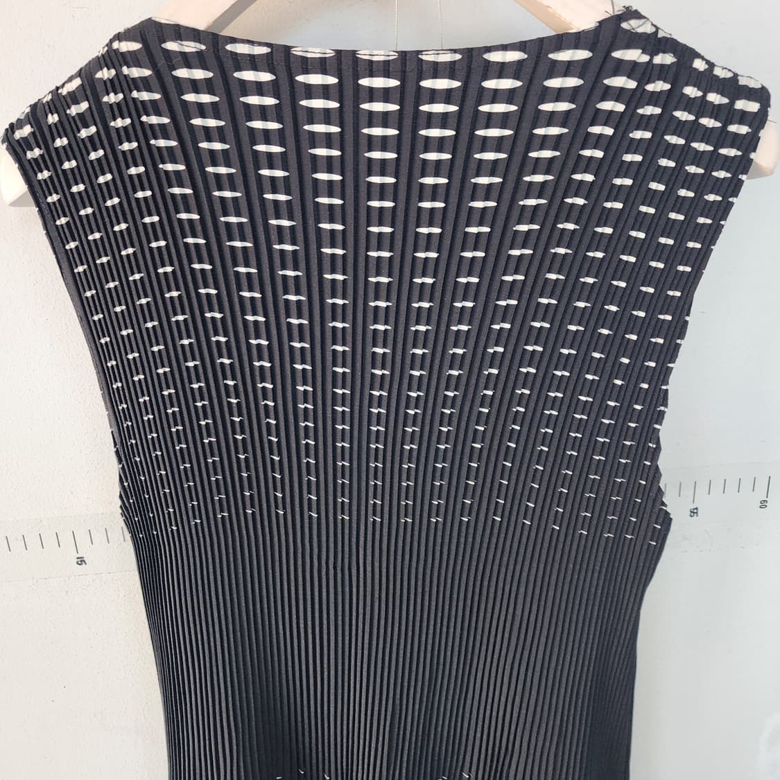 블랙 땡땡이 플리츠 원피스 상품이미지5