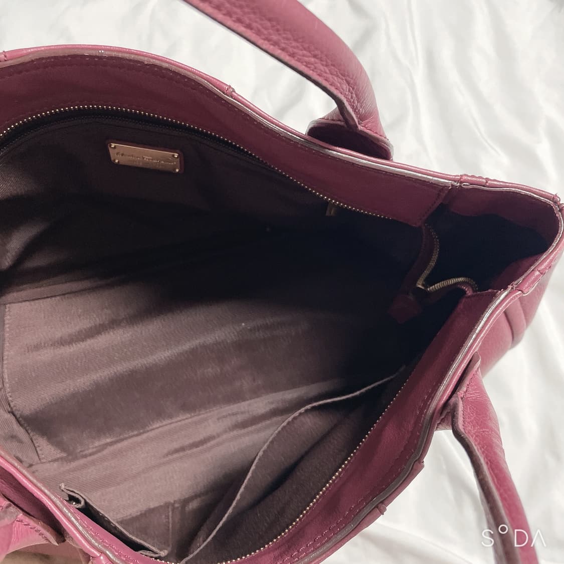 페라가모 간치니 레더 토트백 퍼플(자주) 상품이미지6