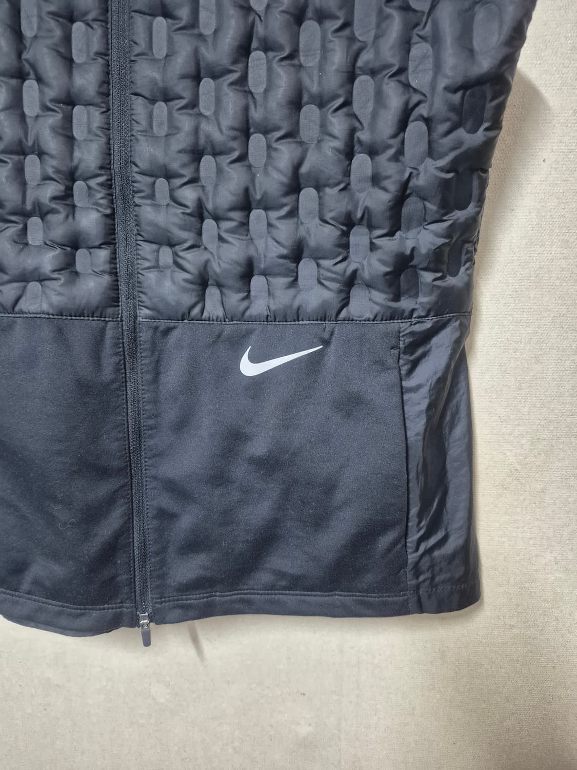 나이키 써마핏 런닝 베스트 상품이미지3