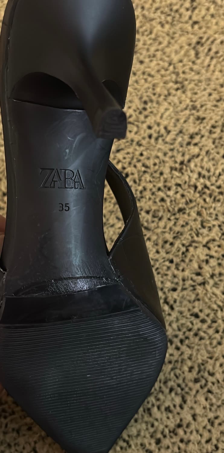 자라 블랙 레더 슬링백 힐 (235) 상품이미지3