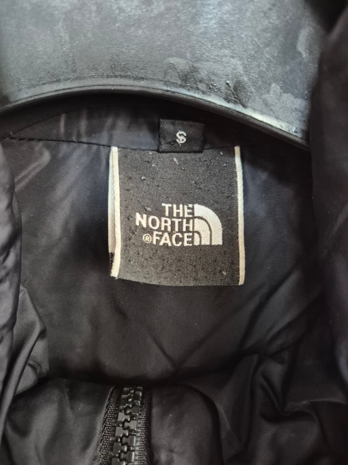 노스페이스 블랙 패딩 자켓 상품이미지8