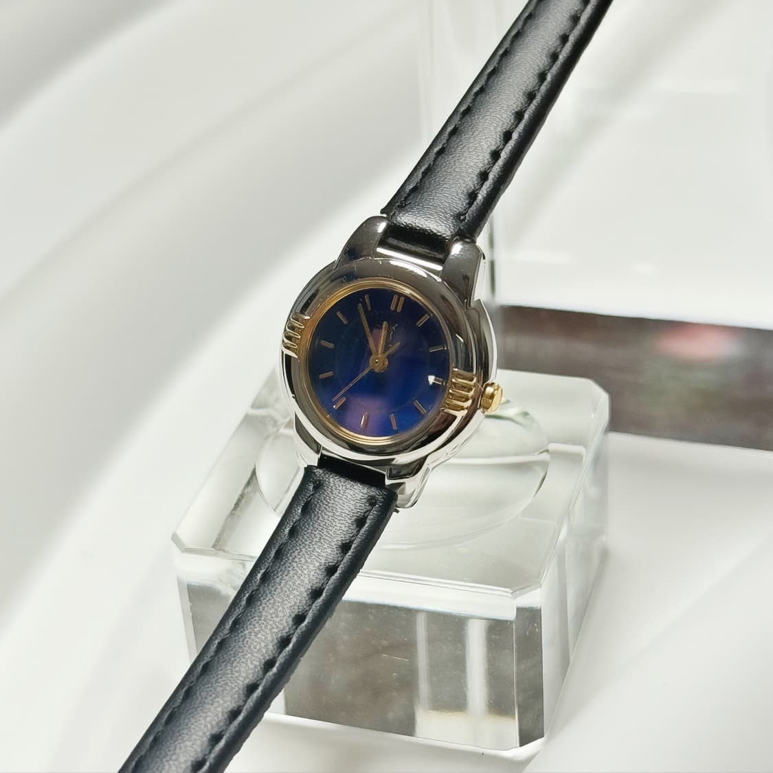 빈티지 YSL 입생로랑 빈티지 투톤 베젤 네이비 다이얼 워치 상품이미지2