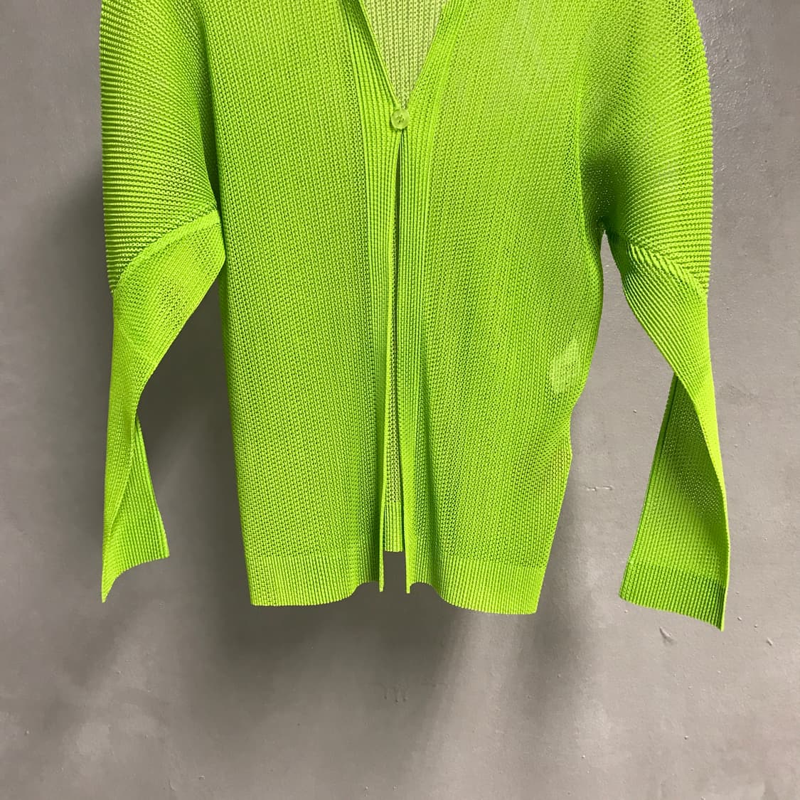 이세이 미야케 플리츠 플리즈 메쉬 가디건 -(W) 상품이미지3