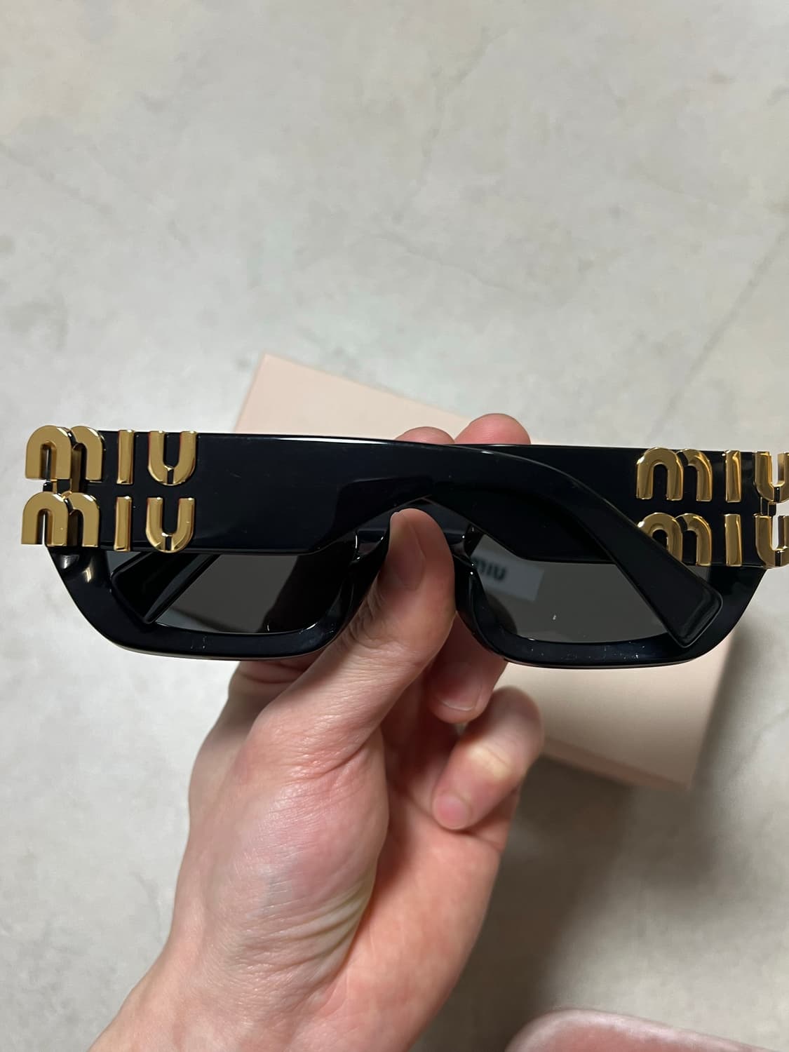 미우미우 글림스 선글라스 상품이미지3