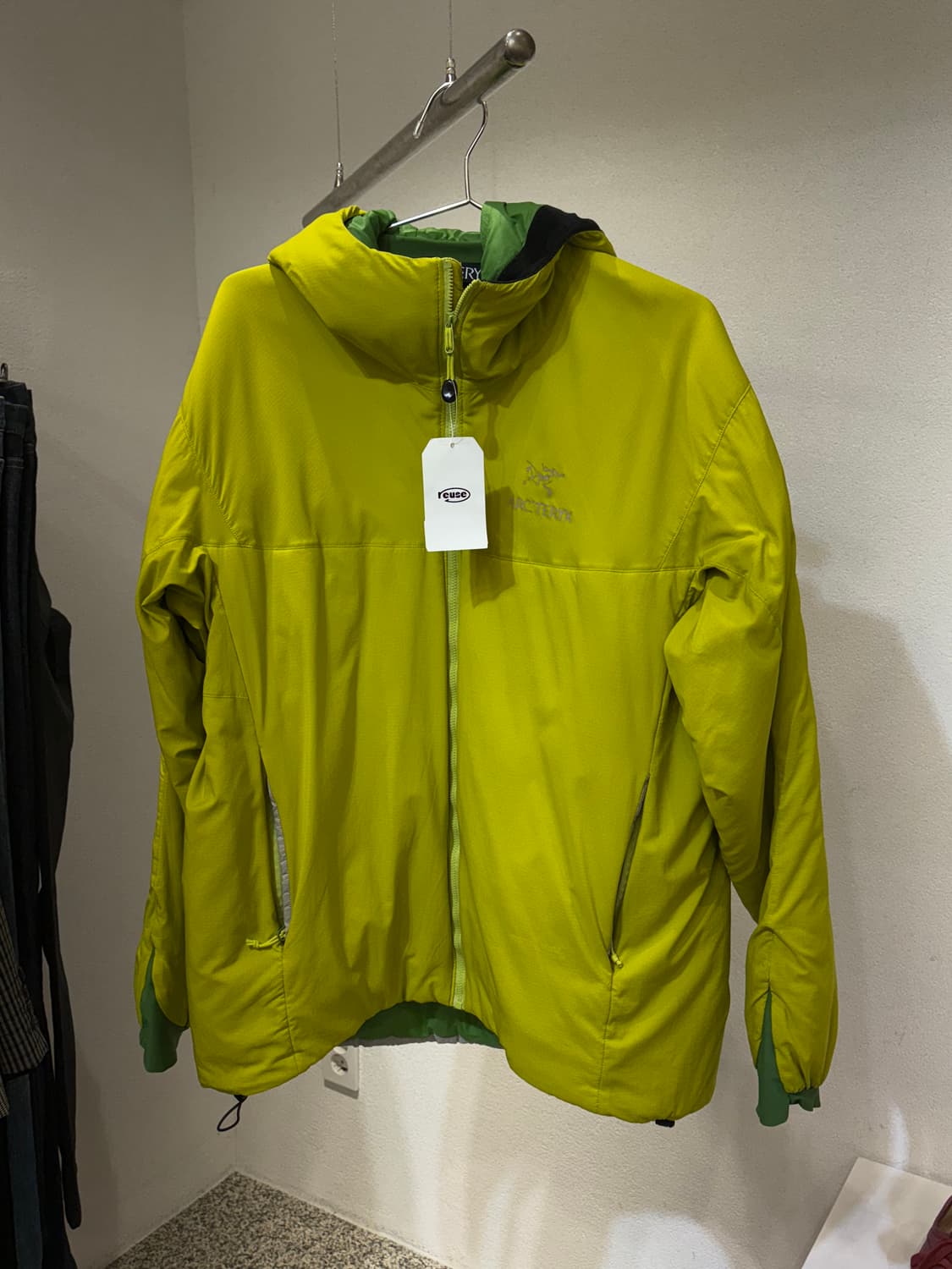 아크테릭스 아톰 후디자켓 상품이미지1