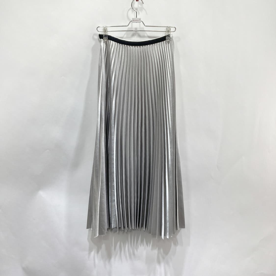 페이퍼문 실키 플리츠맥시스커트 26 상품이미지2