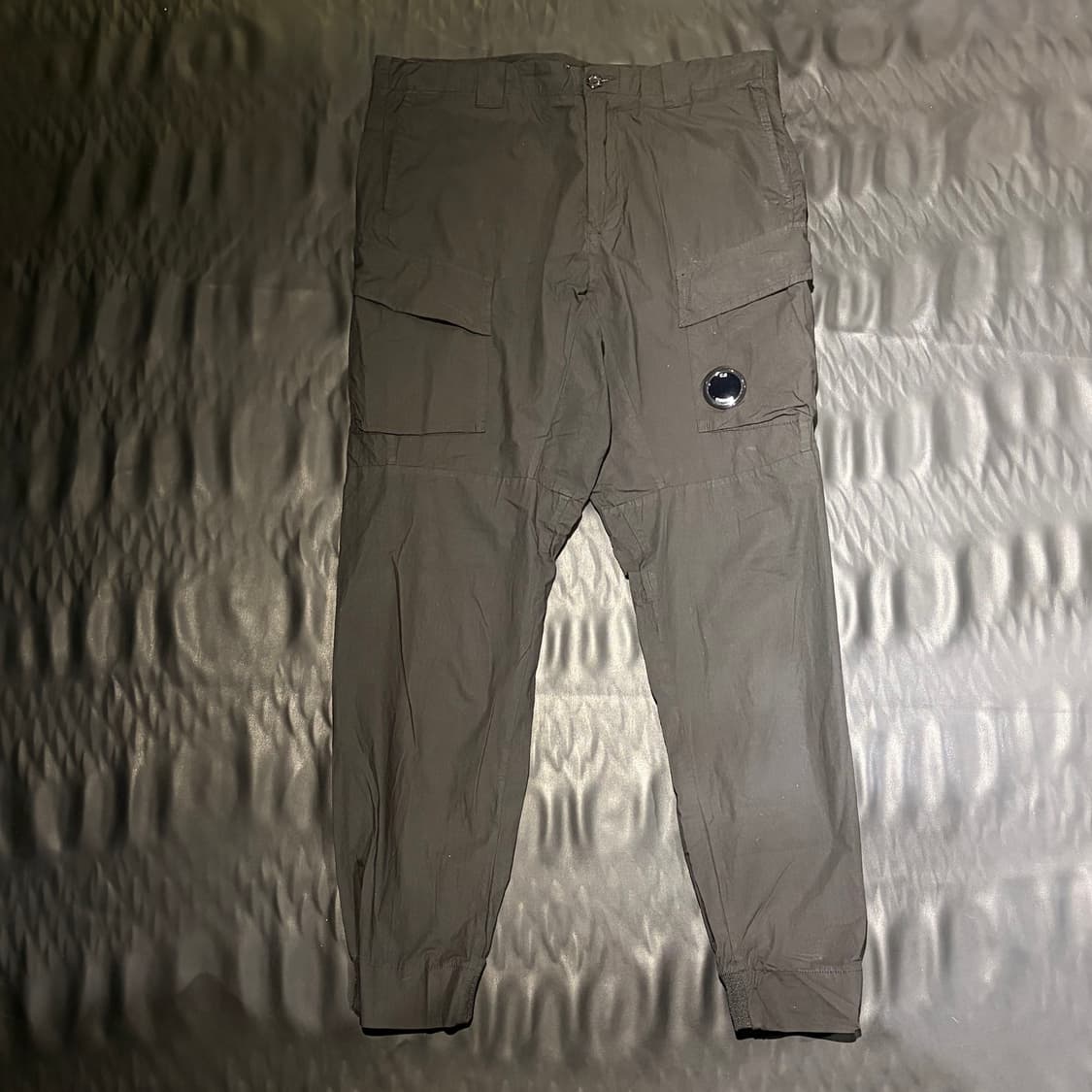 CP컴퍼니 렌즈 와펜 카고 조거팬츠 상품이미지1