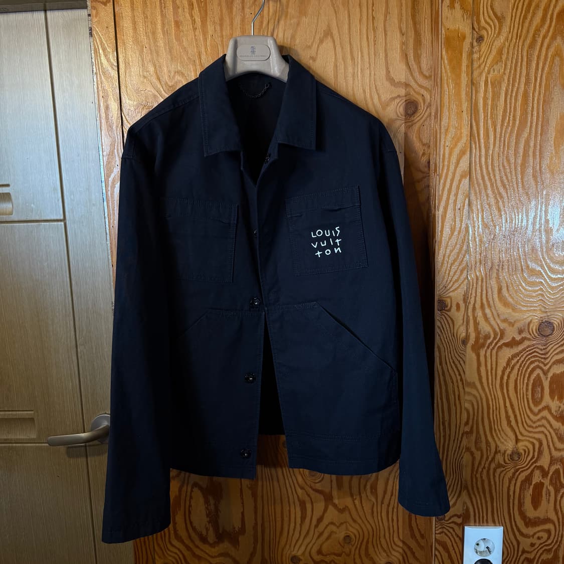 루이비통 스프레드 데님 셔츠 자켓 판매 합니다. 상품이미지1