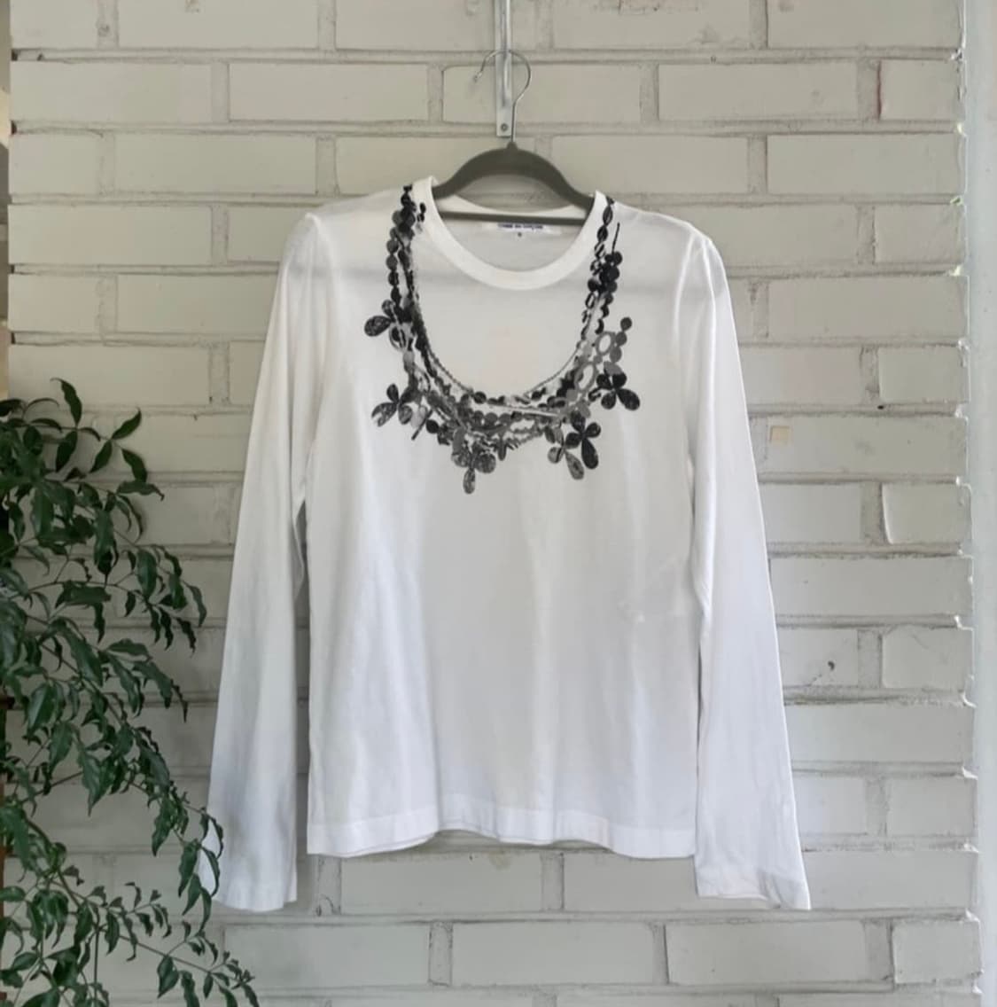 꼼데 프린팅 롱슬리브 상품이미지1