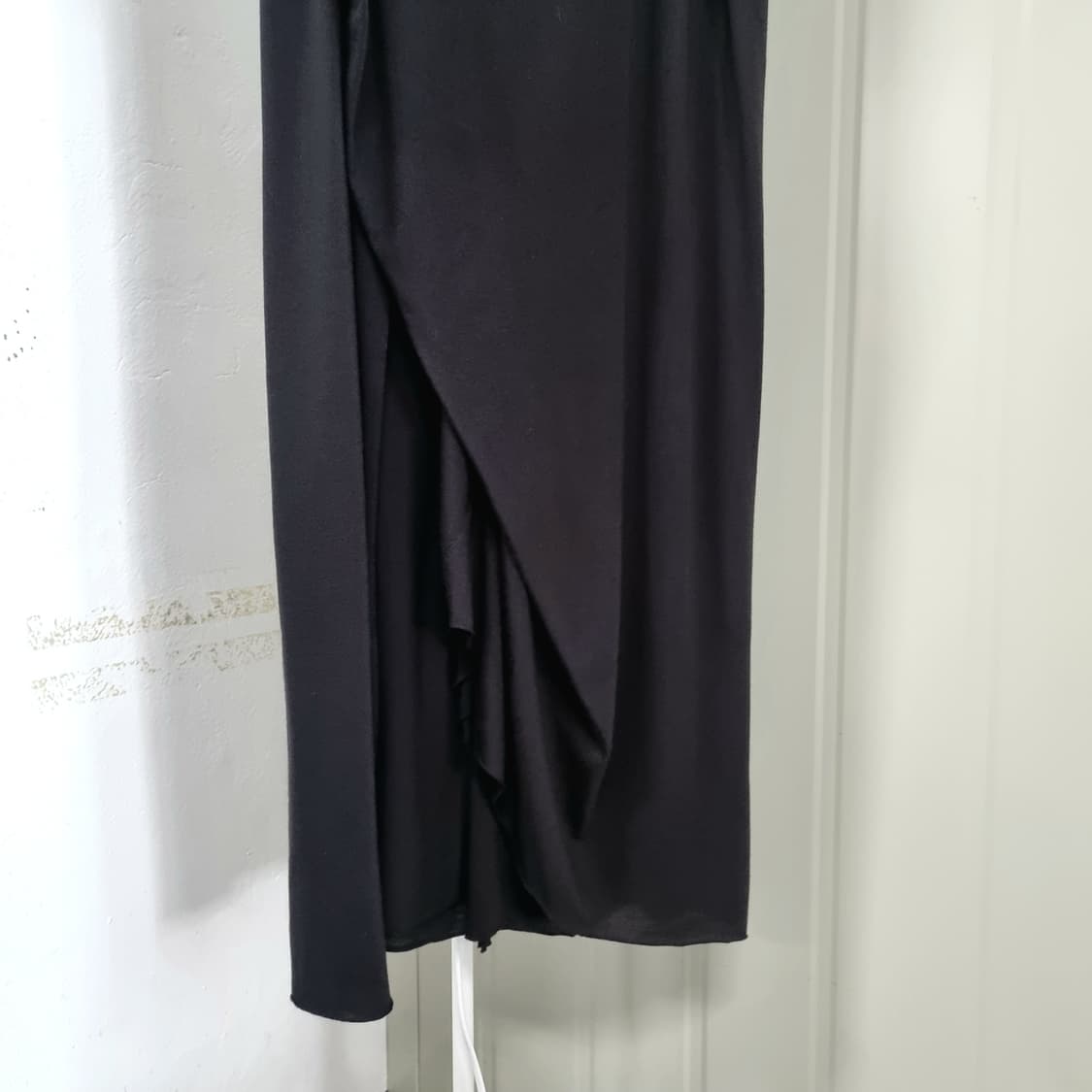 릭오웬스 릴리즈 뒷트임 드레이핑 스커트 치마 20SS (38)택달린새상품 상품이미지3