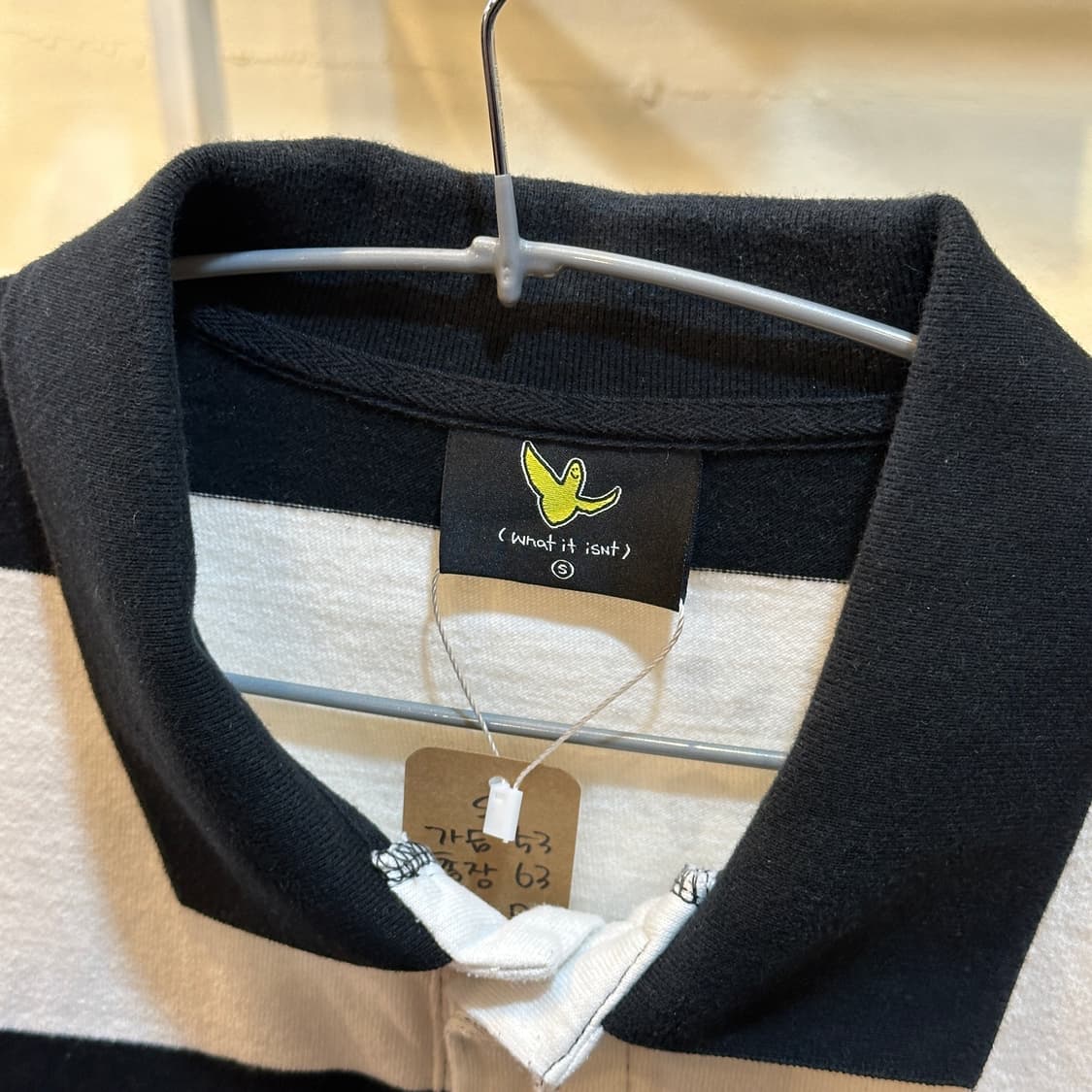 와릿이즌 what it isnt 흑백 스트라이프 긴팔 S 상품이미지3