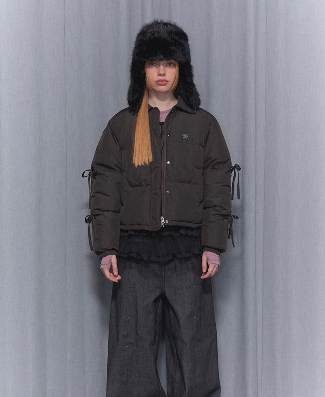 팬시클럽 리본 숏패딩 차콜 상품이미지2