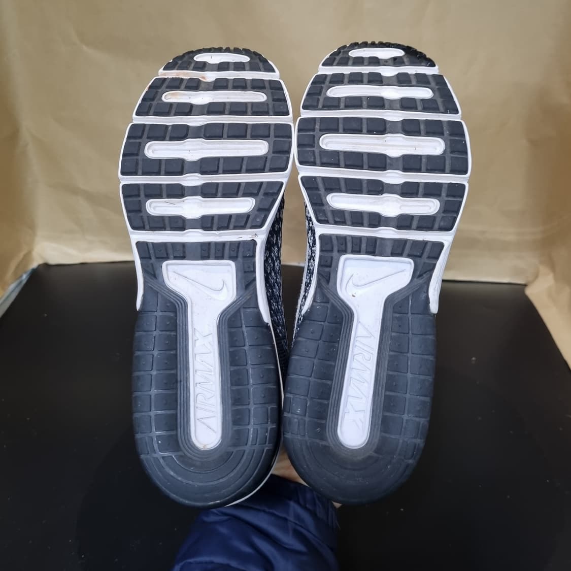 나이키 에어맥스 시퀀트2 여성운동화230  상품이미지3