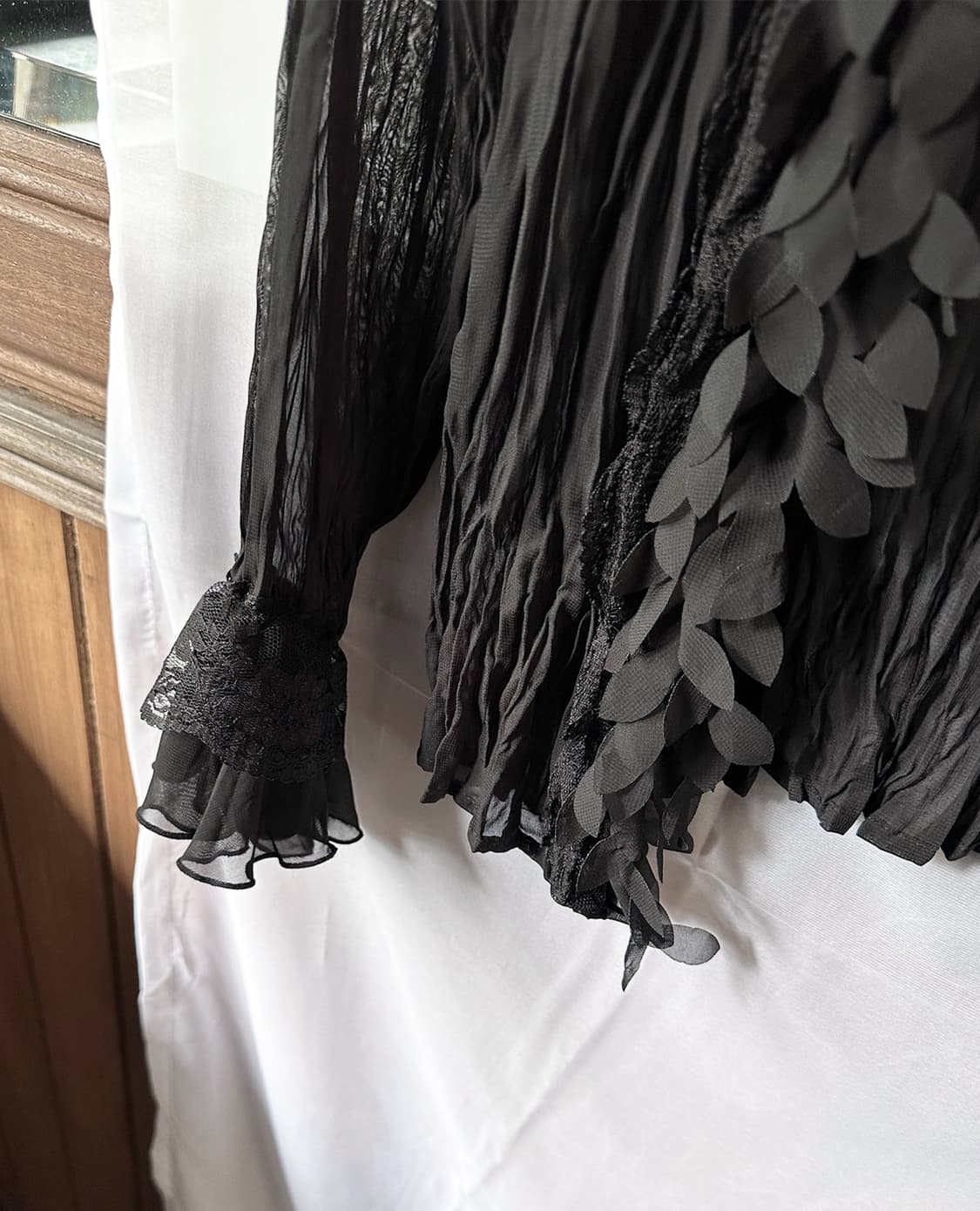 JPV sheer crinkle frill cardigan 상품이미지9
