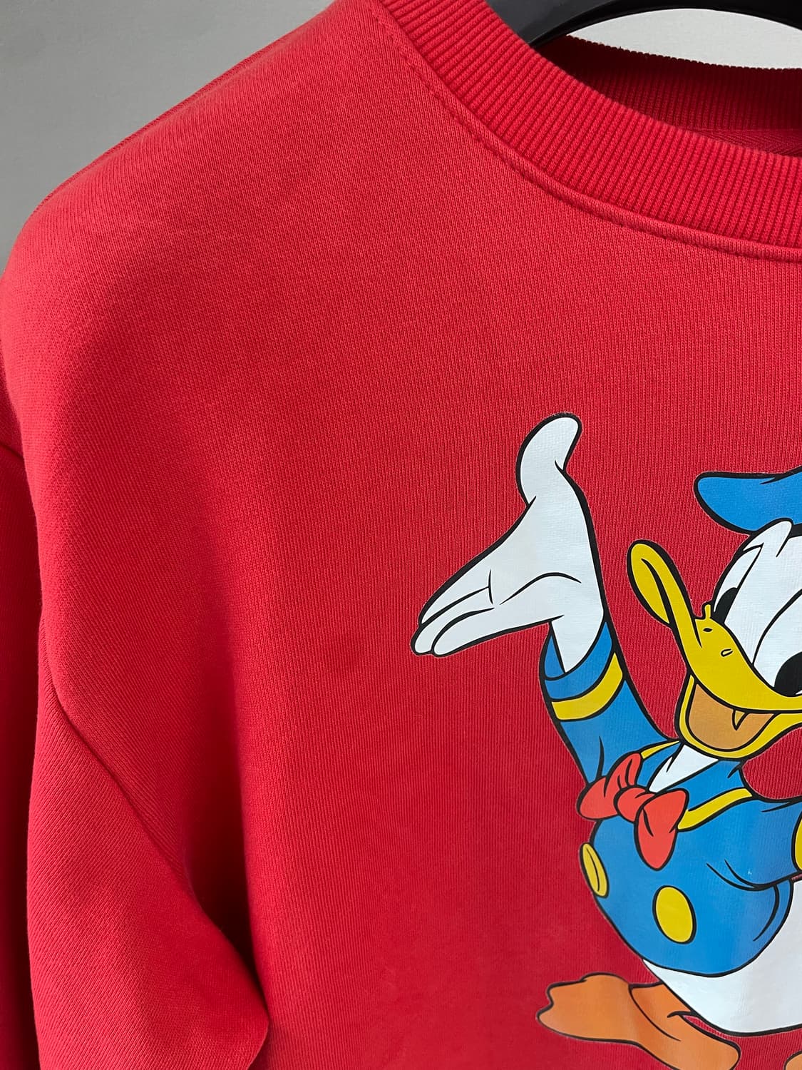 도날드덕 프린팅 맨투맨 (레드) 상품이미지4