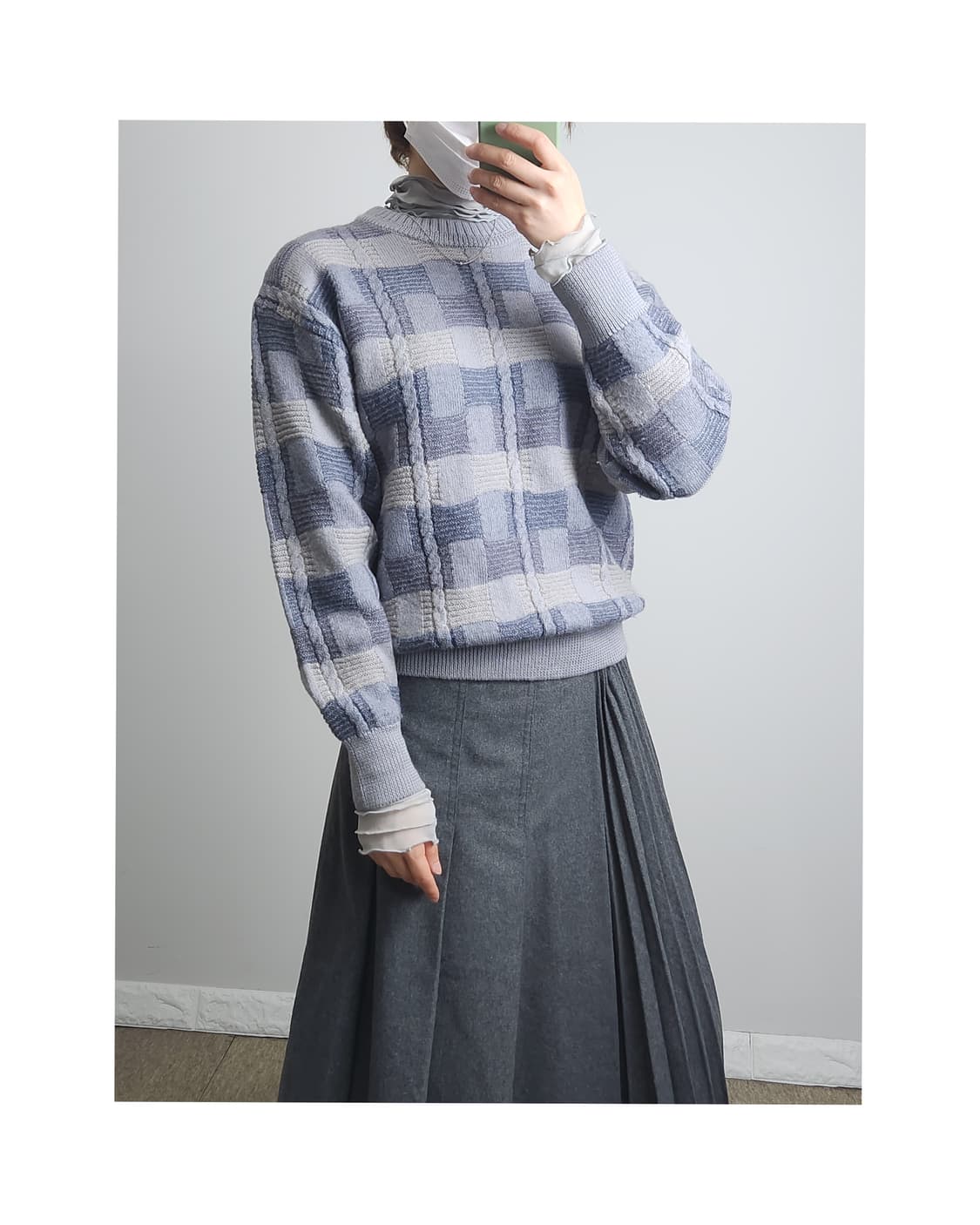 스퀘어 꼬임 니트 상품이미지1