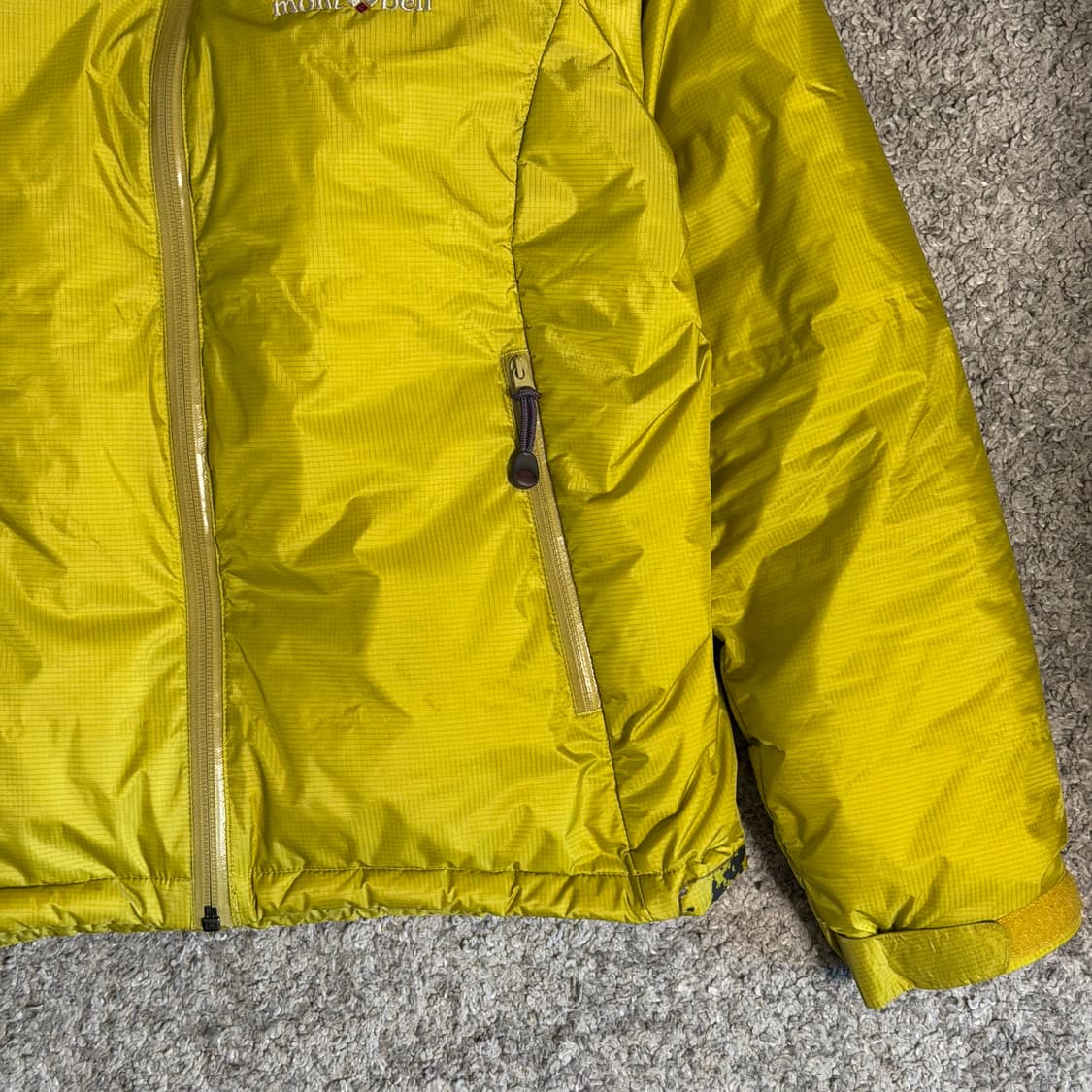 몽벨 구스다운 경량 패딩 상품이미지3