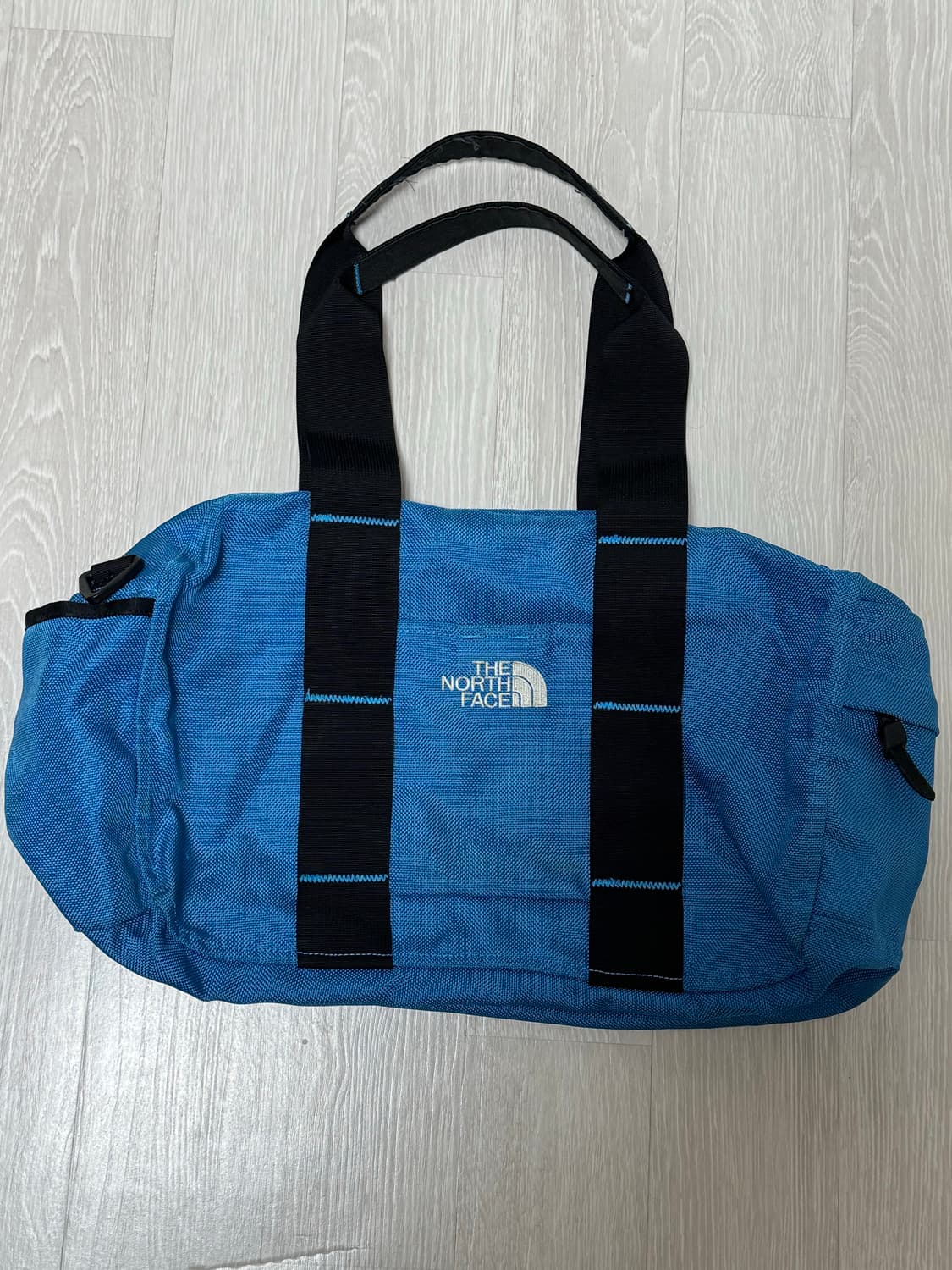 노스페이스 블루 더플백 20L 상품이미지1