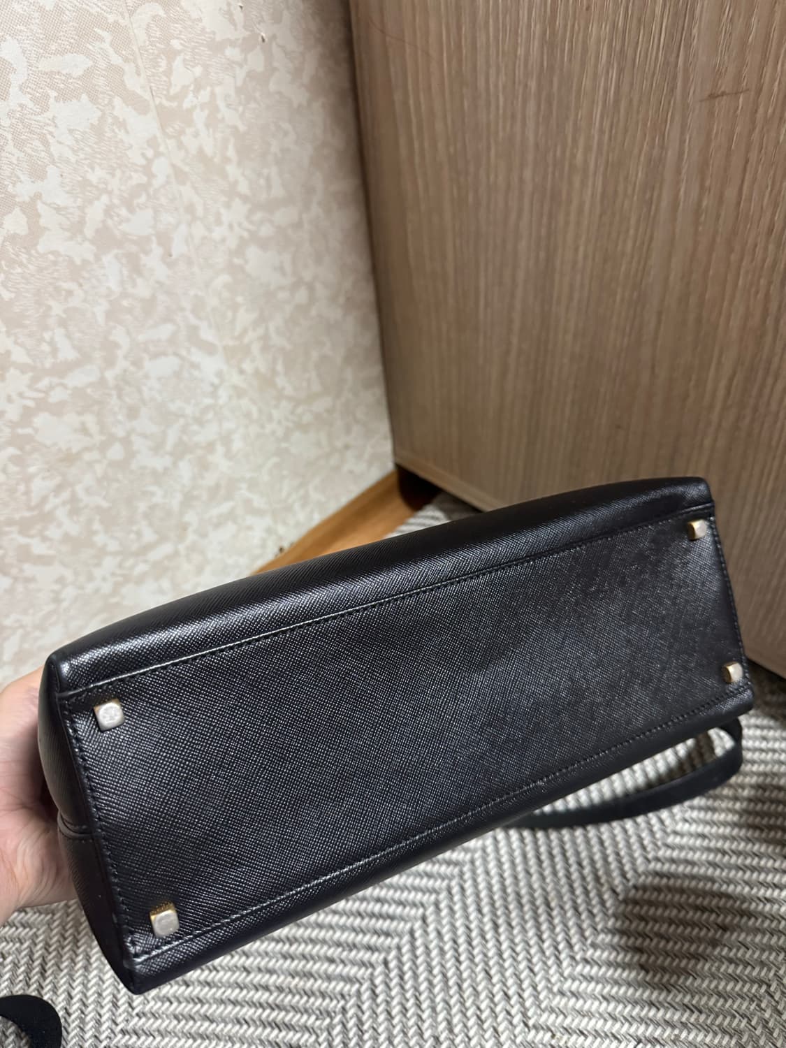 페라가모 사피아노 켈리백 상품이미지9