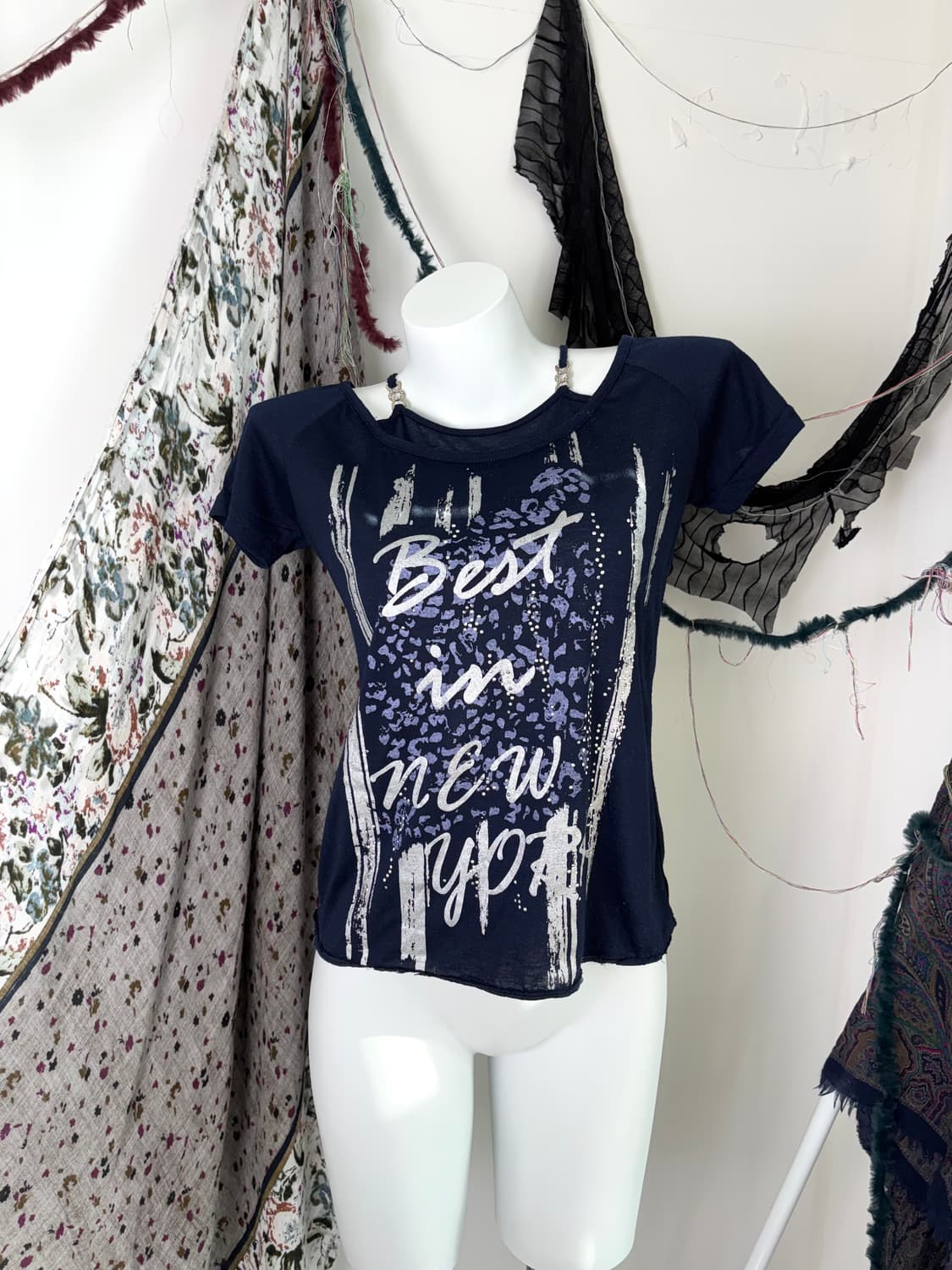 Y2k 블루 더스크 프린팅 티 상품이미지1