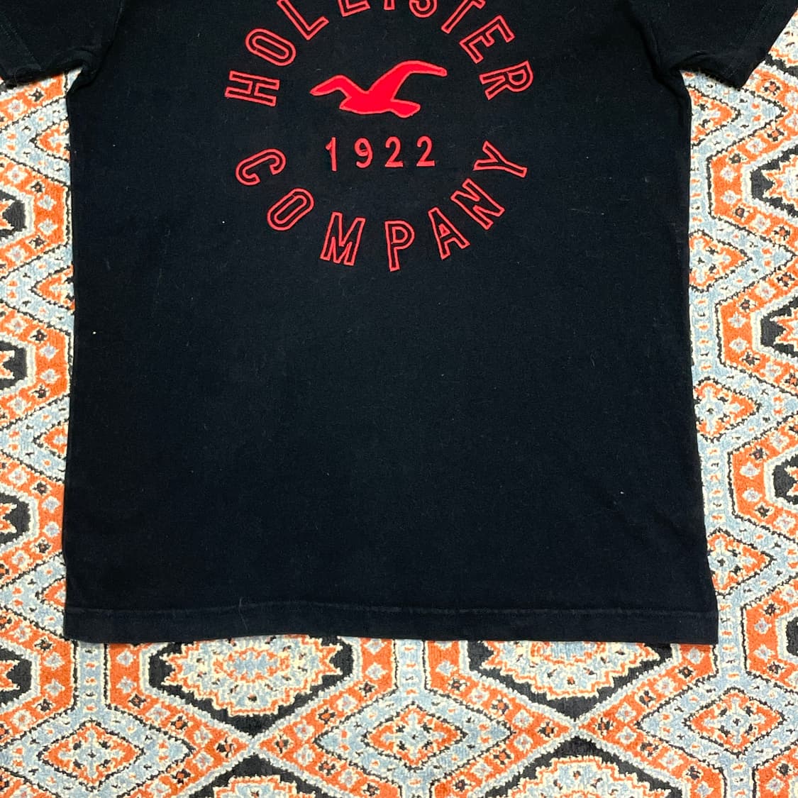 홀리스터 스펠로고 블랙 반팔티셔츠 여성S 상품이미지3