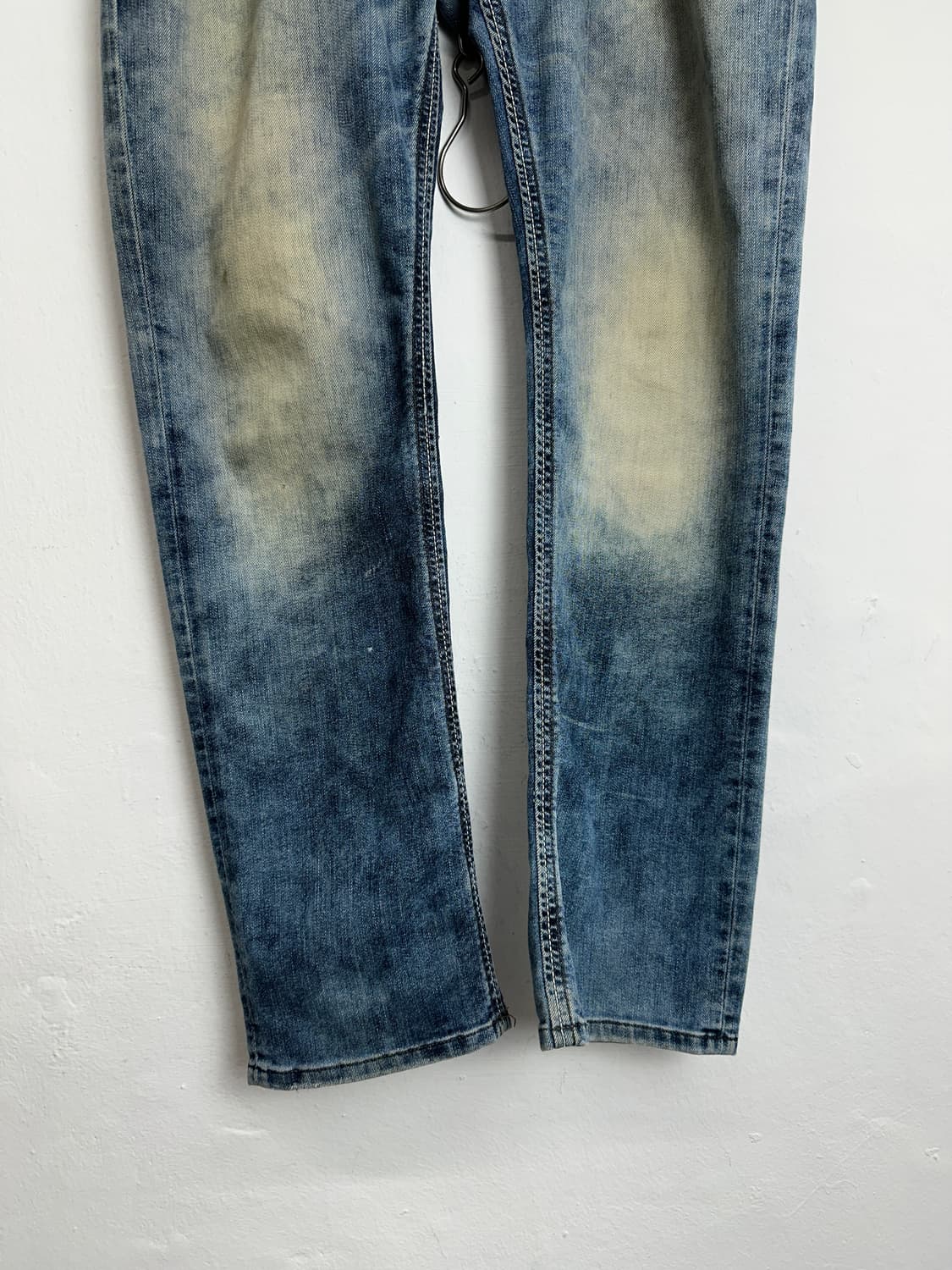 DIESEL Blue Distressed Wash Straight-Leg 상품이미지6
