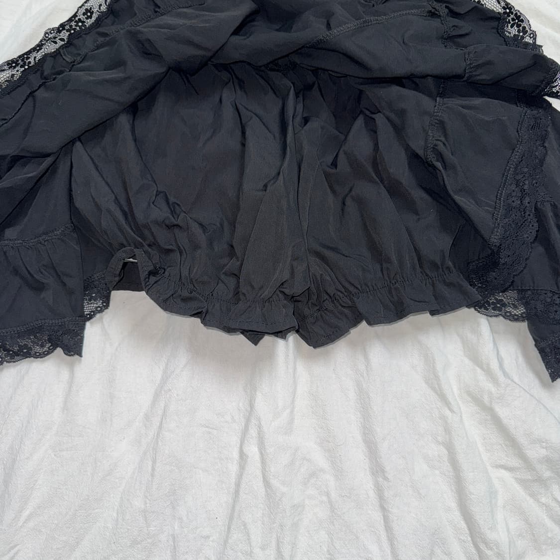 새상품 / 레이스 언발 스커트 속바지 내장  상품이미지3