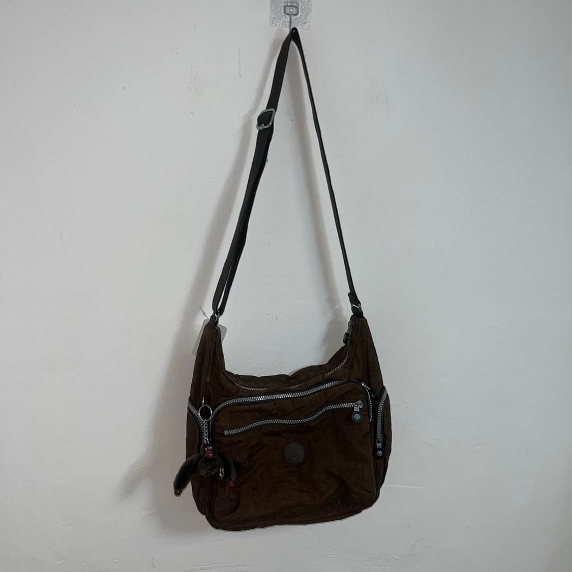 Kipling Brown Crossbody Bag 상품이미지3