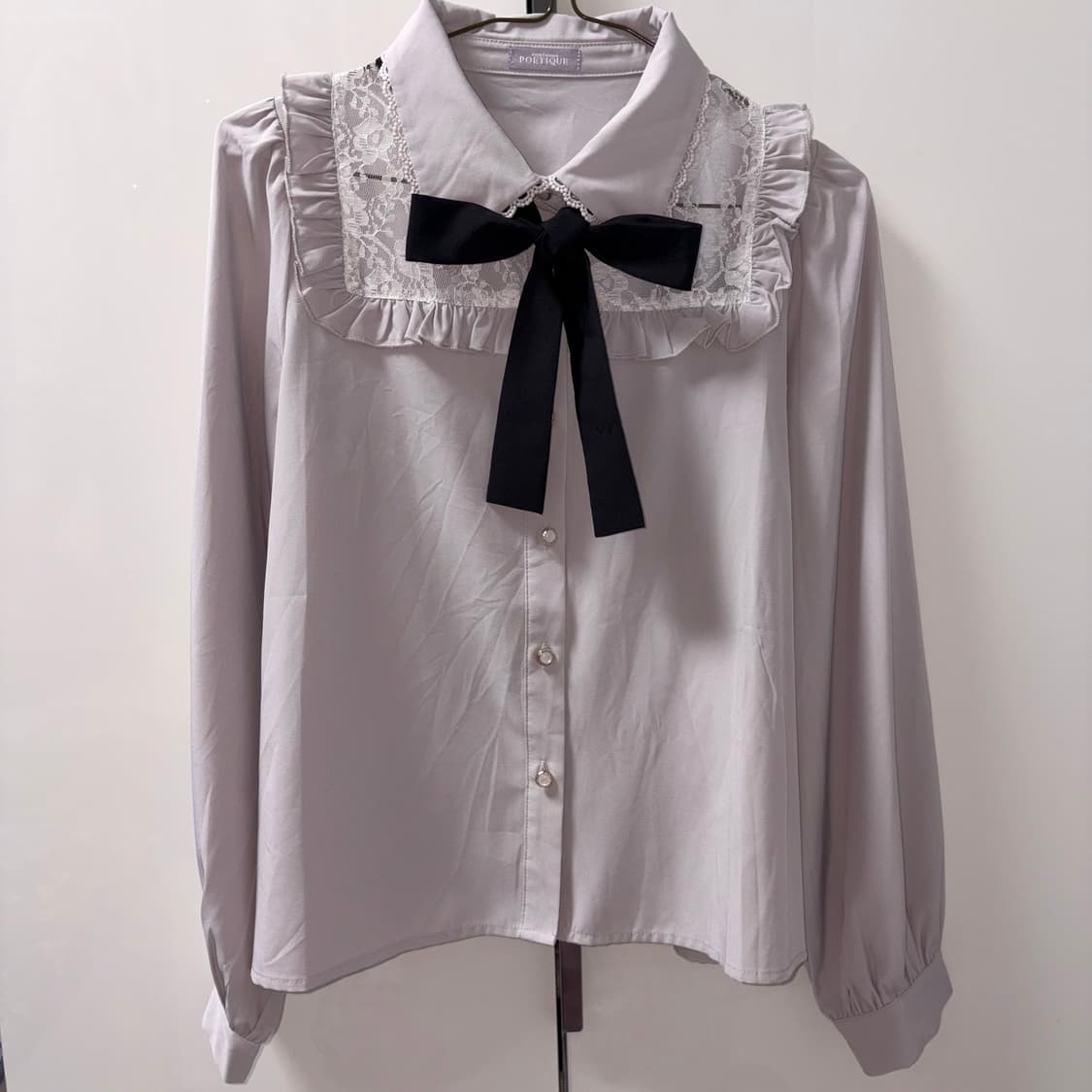 엑시즈팜 부띠끄 라벤더 시스루 블라우스 상품이미지1