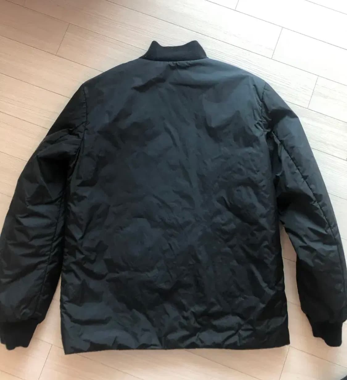 프라다 패딩집업50 상품이미지4